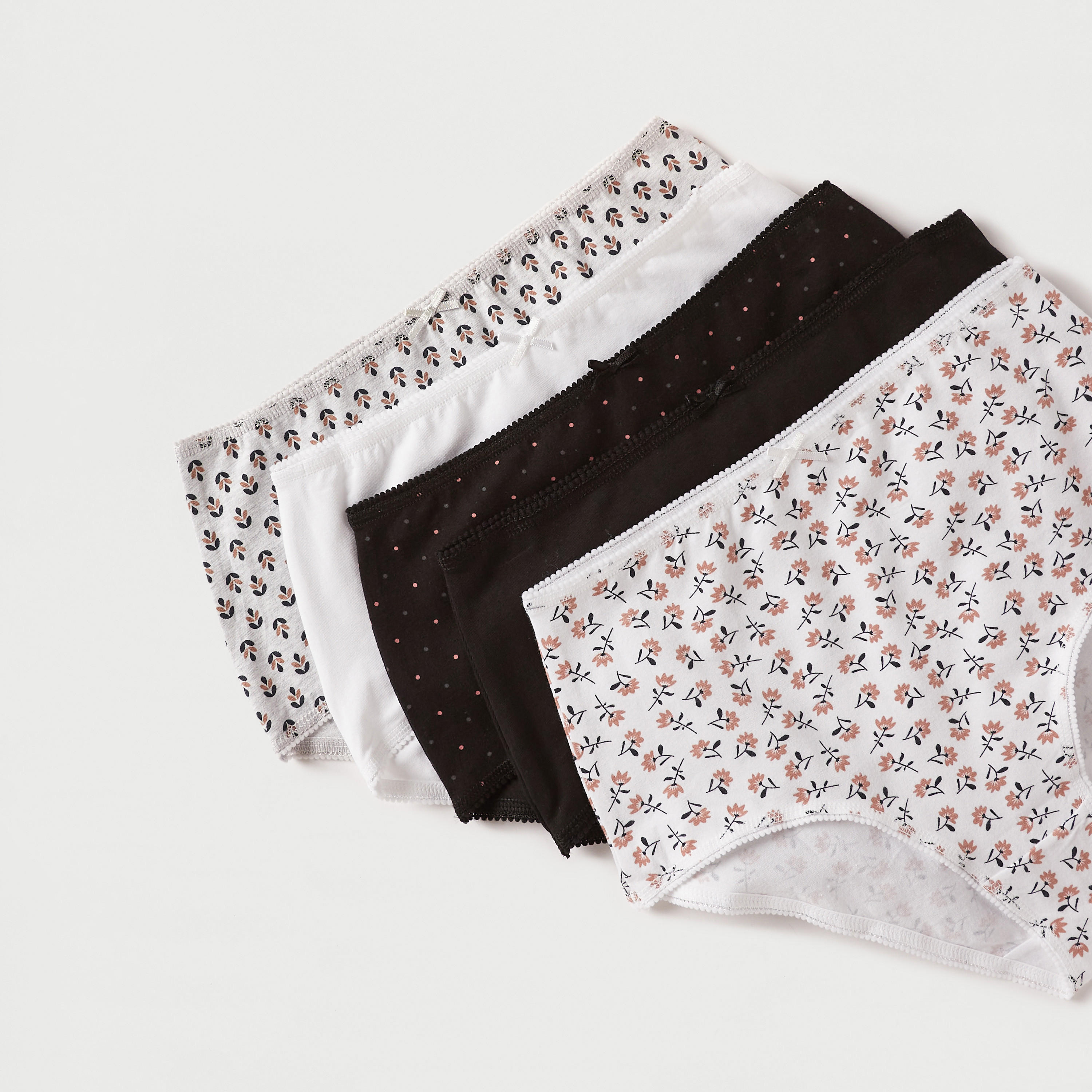 سراويل داخلية كاملة متنوعة - طقم 5 قطع-women-clothing-lingerie-panties-image-2