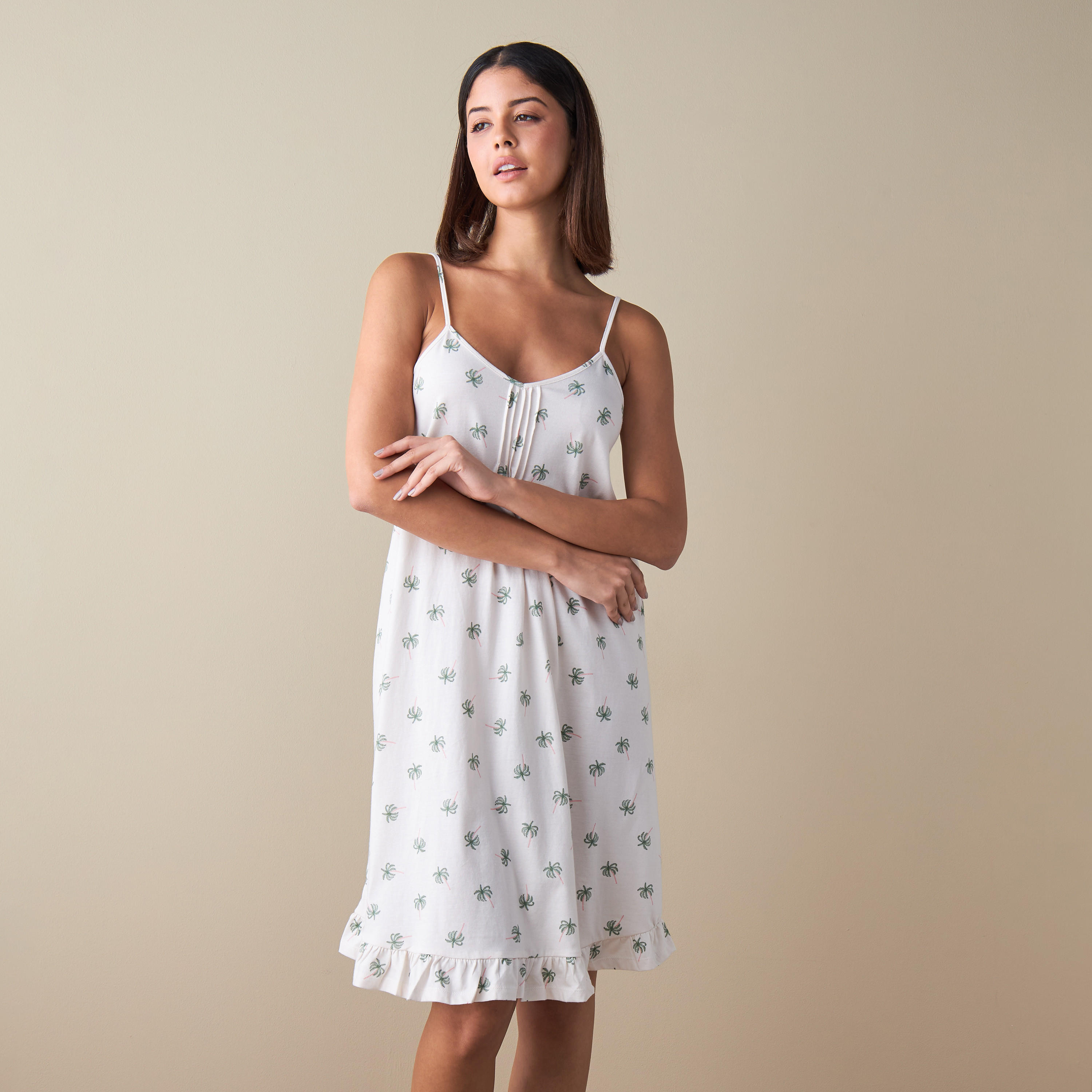 فستان سهل الارتداء بتفاصيل كشكش وغرز -  طقم من قطعتين-women-clothing-nightwear-nighties-image-2
