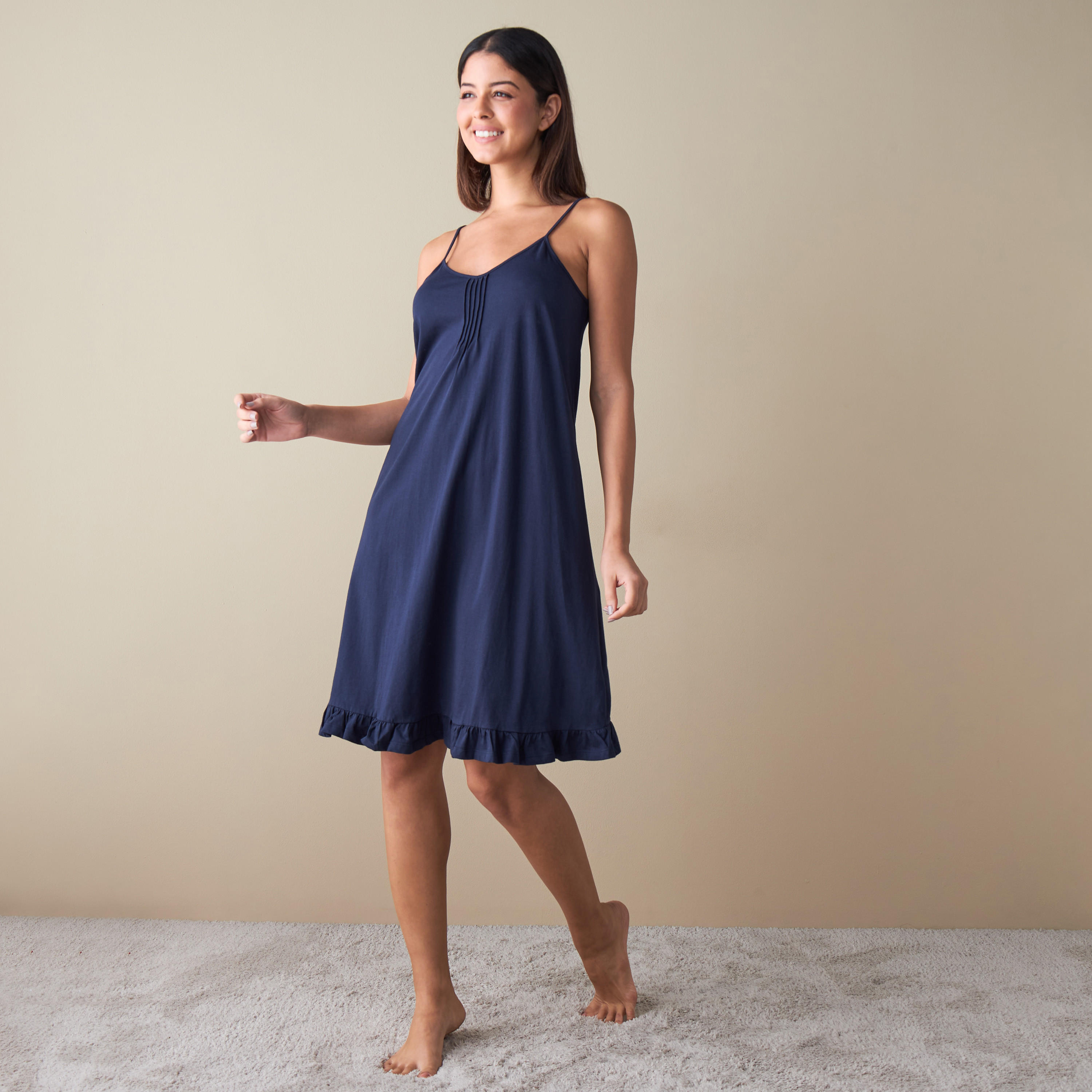 فستان سهل الارتداء بتفاصيل كشكش وغرز -  طقم من قطعتين-women-clothing-nightwear-nighties-image-5