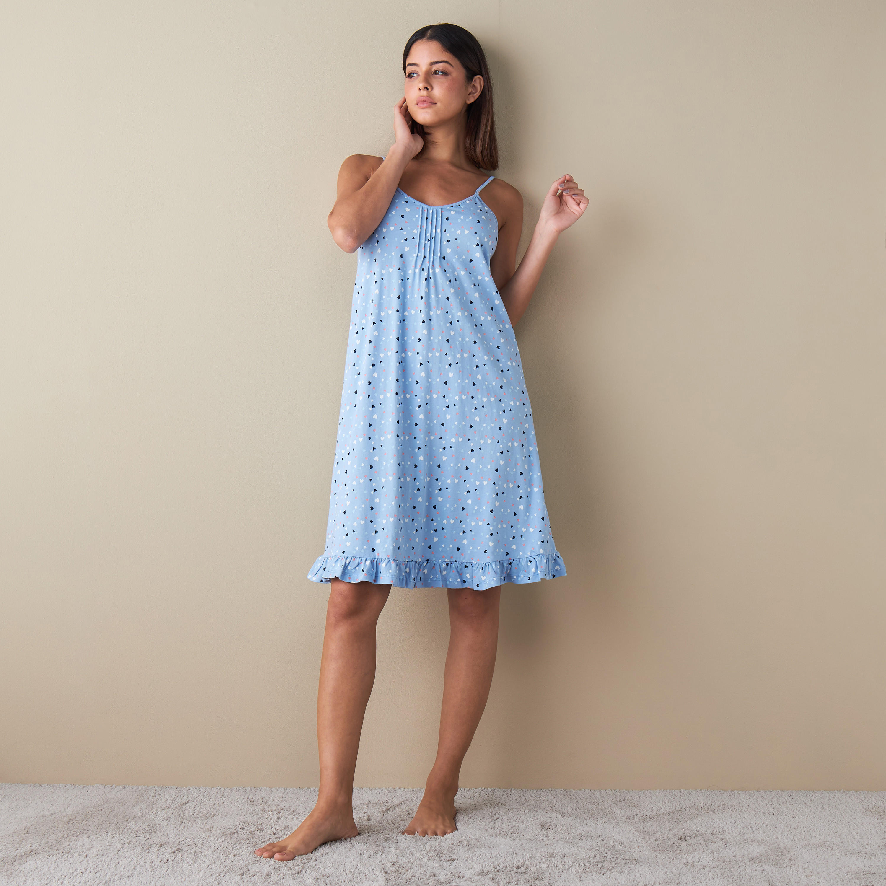 فستان سهل الارتداء بتفاصيل كشكش وغرز -  طقم من قطعتين-women-clothing-nightwear-nighties-image-8