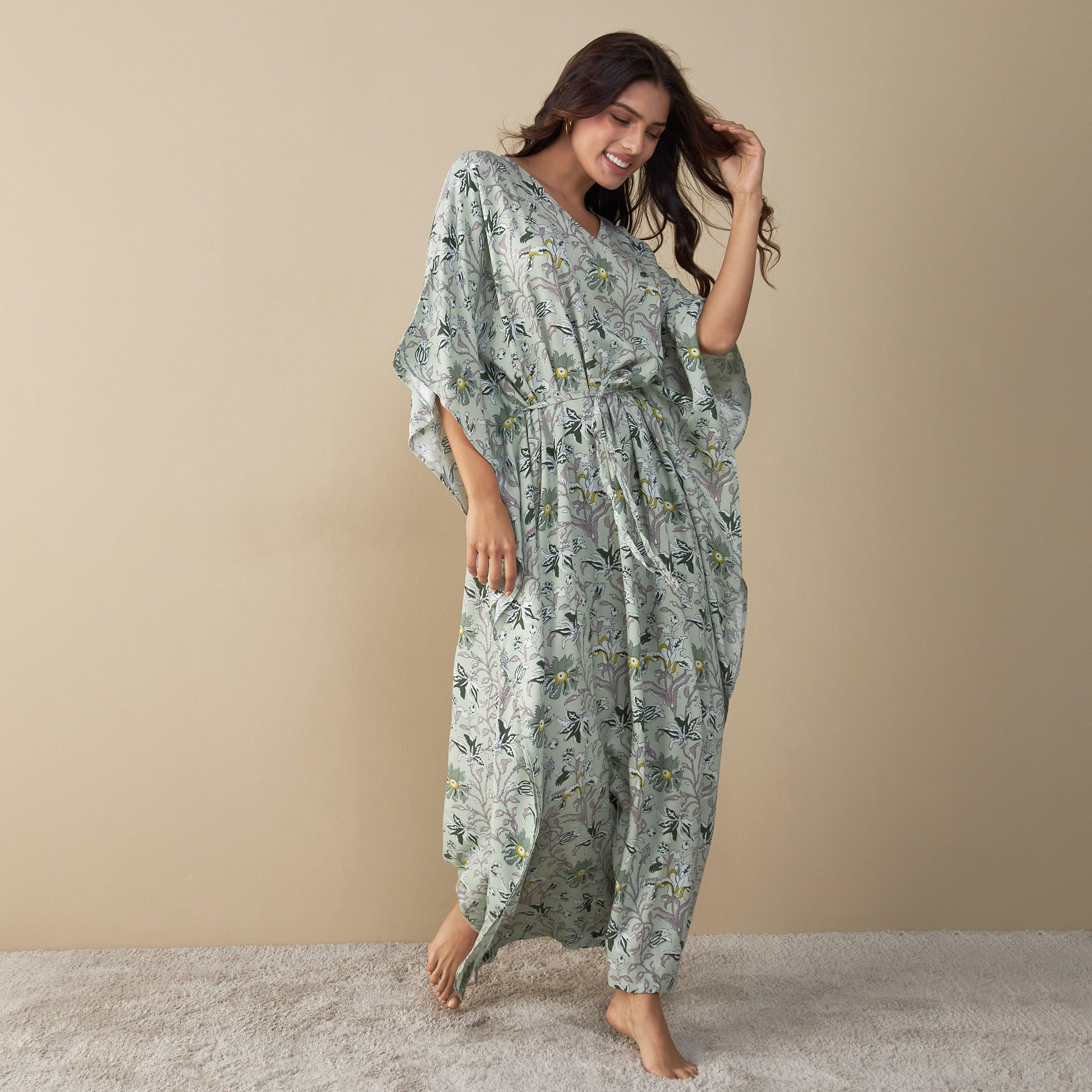 ثوب نوم قفطان بأربطة وطبعات أزهار-women-clothing-nightwear-nighties-image-1