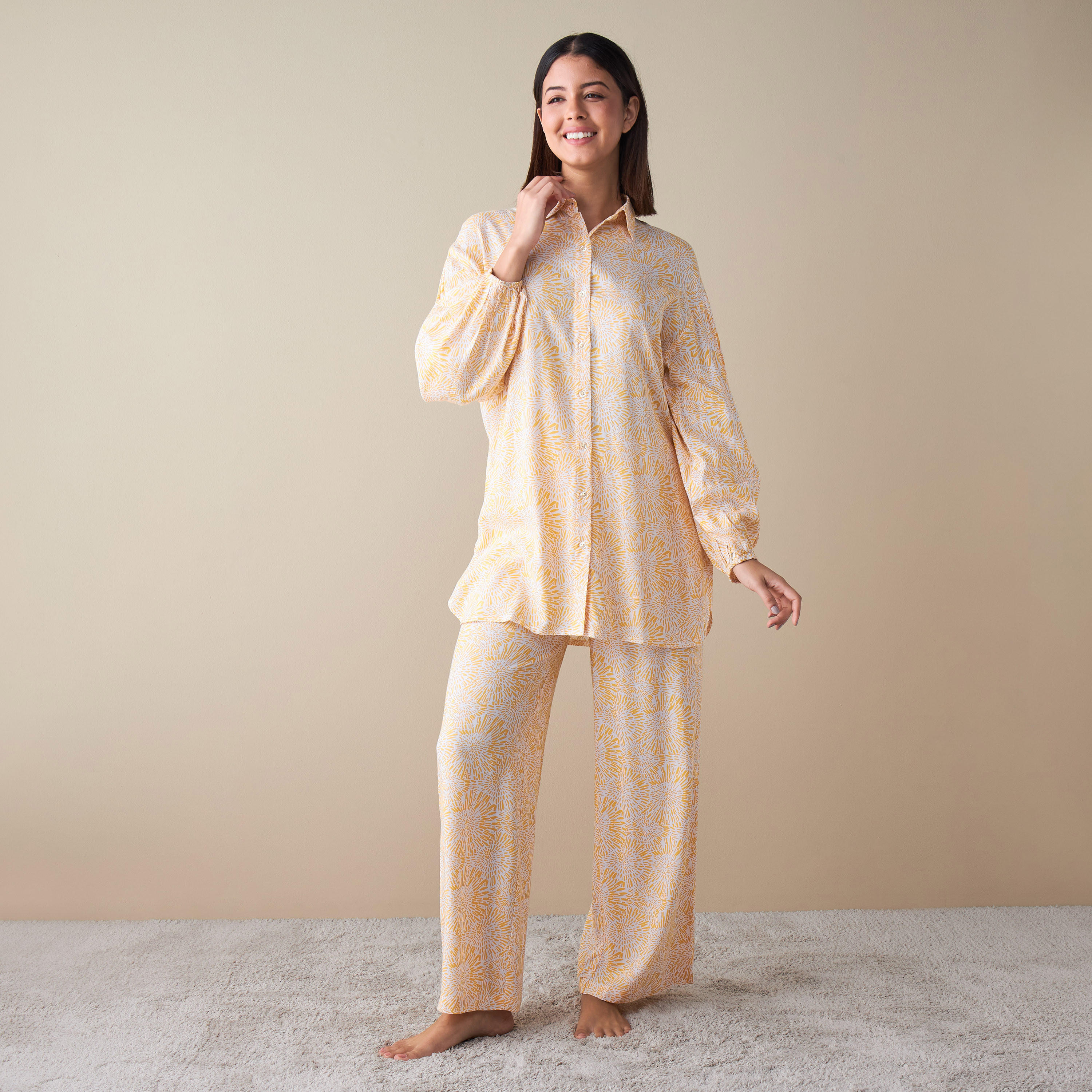 طقم بنطلون بيجاما وقميص بطبعات أزهار-women-clothing-nightwear-pyjamas-longsets-image-1