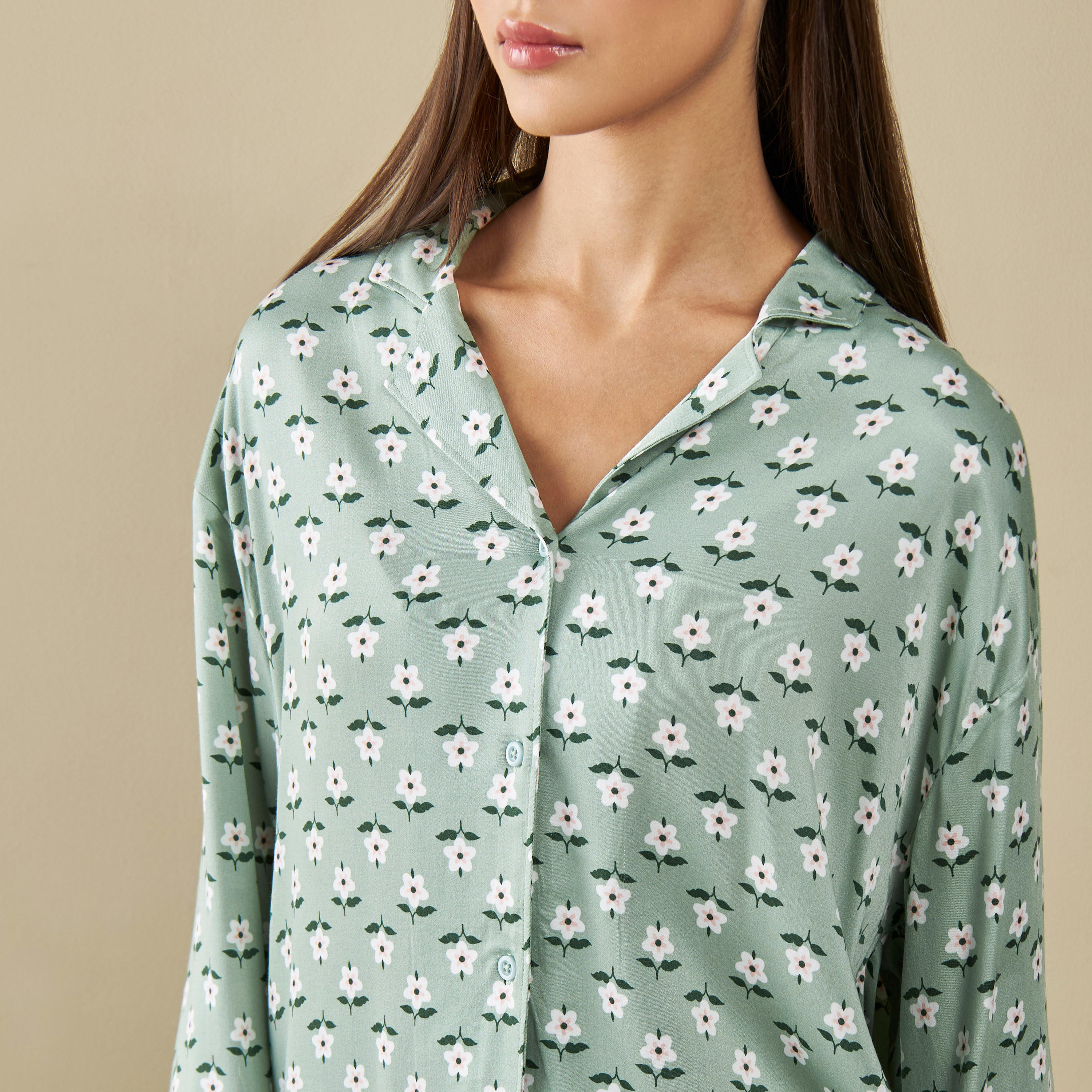 طقم بنطلون بيجاما وقميص بطبعات-women-clothing-nightwear-pyjamas-longsets-image-5
