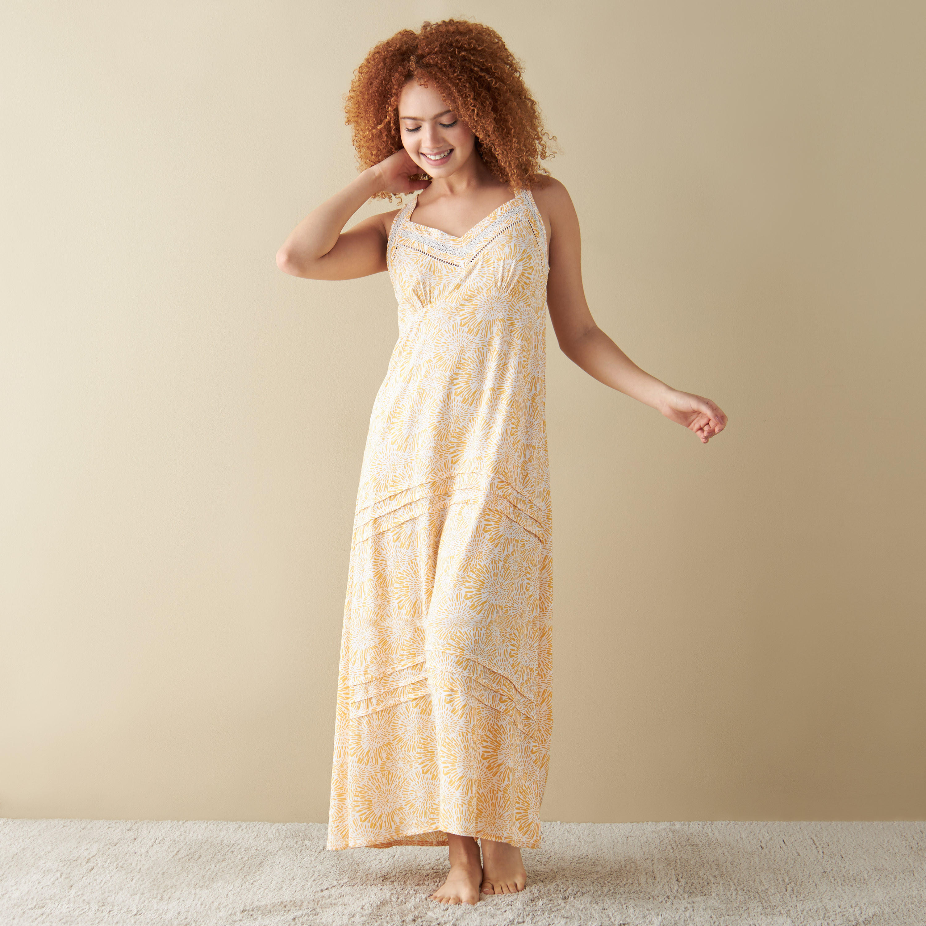 قميص نوم دون أكمام بتفاصيل دانتيل وطبعات-women-clothing-nightwear-nighties-image-3