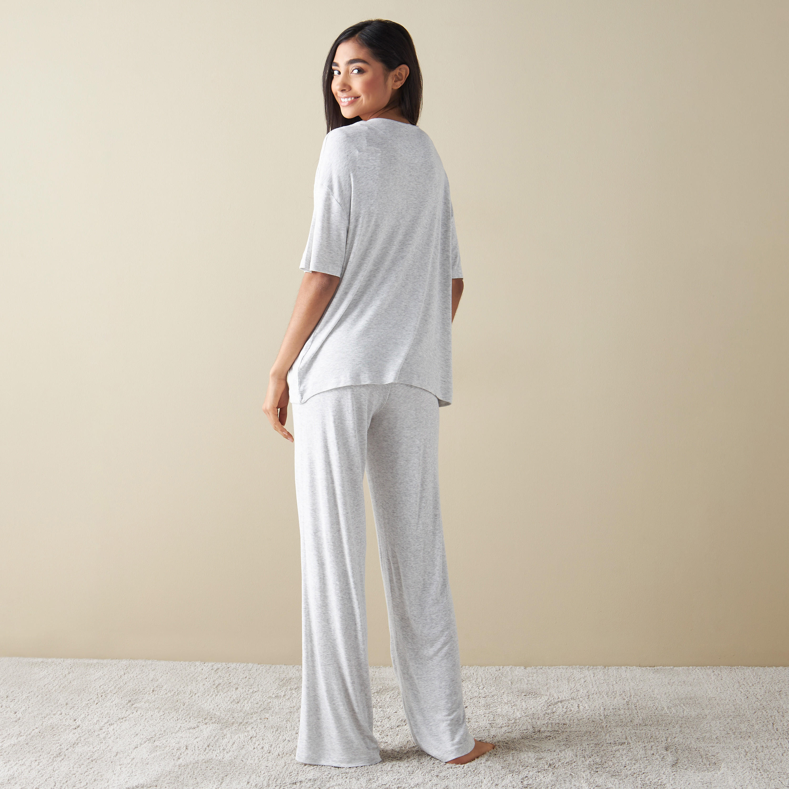 طقم بنطلون وتيشيرت بارز الملمس بأكمام منسدلة-women-clothing-nightwear-pyjamas-longsets-image-4