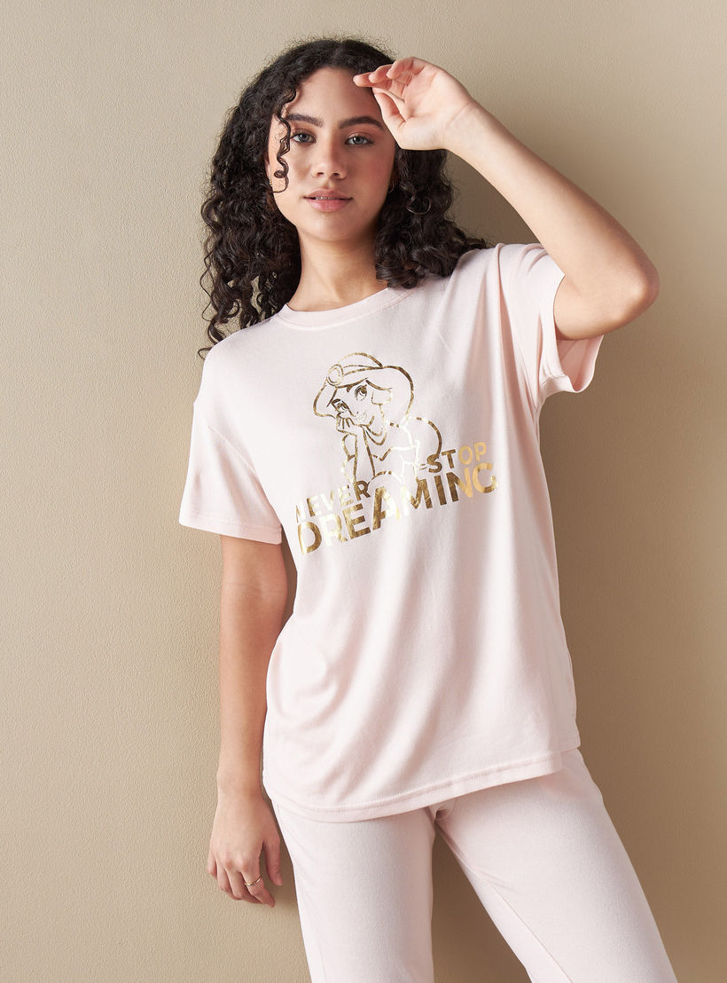 طقم بنطلون بيجاما وتيشيرت بطبعات-women-clothing-nightwear-pyjamas-longsets-image-3
