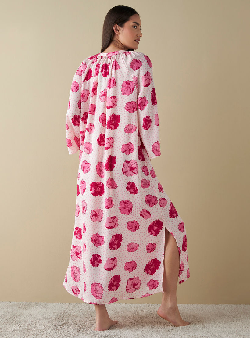 قميص نوم مزين بطبعات زهور وأكمام طويلة وفتحات-women-clothing-nightwear-nighties-image-2