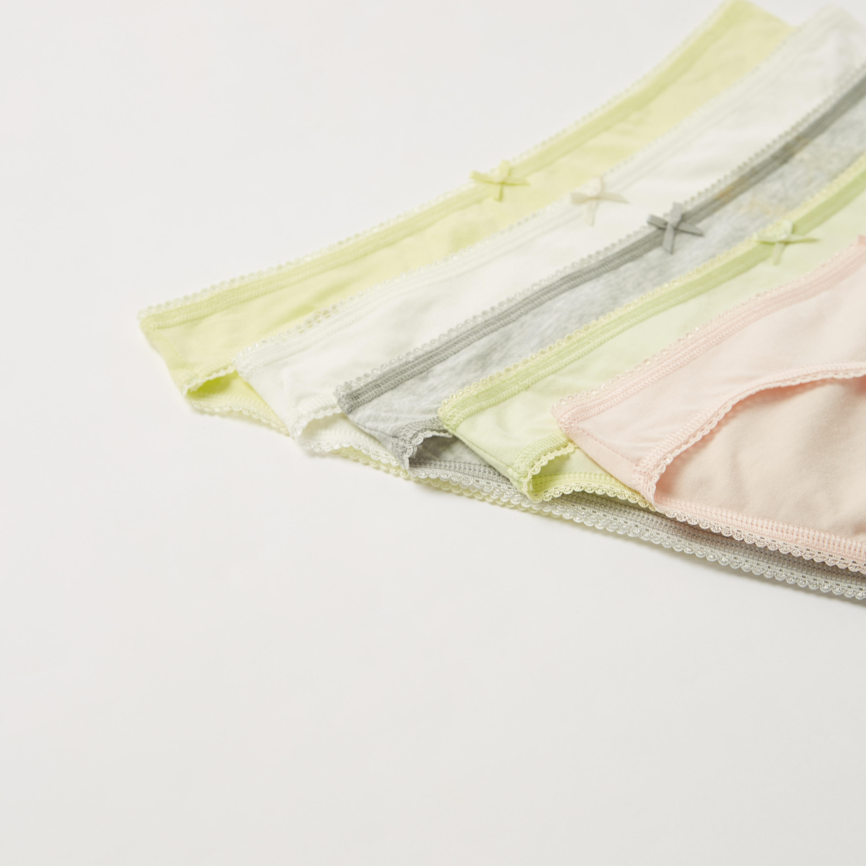 طقم سراويل داخلية سادة بخصر منخفض وفيونكة - طقم من 5-women-clothing-lingerie-panties-image-9