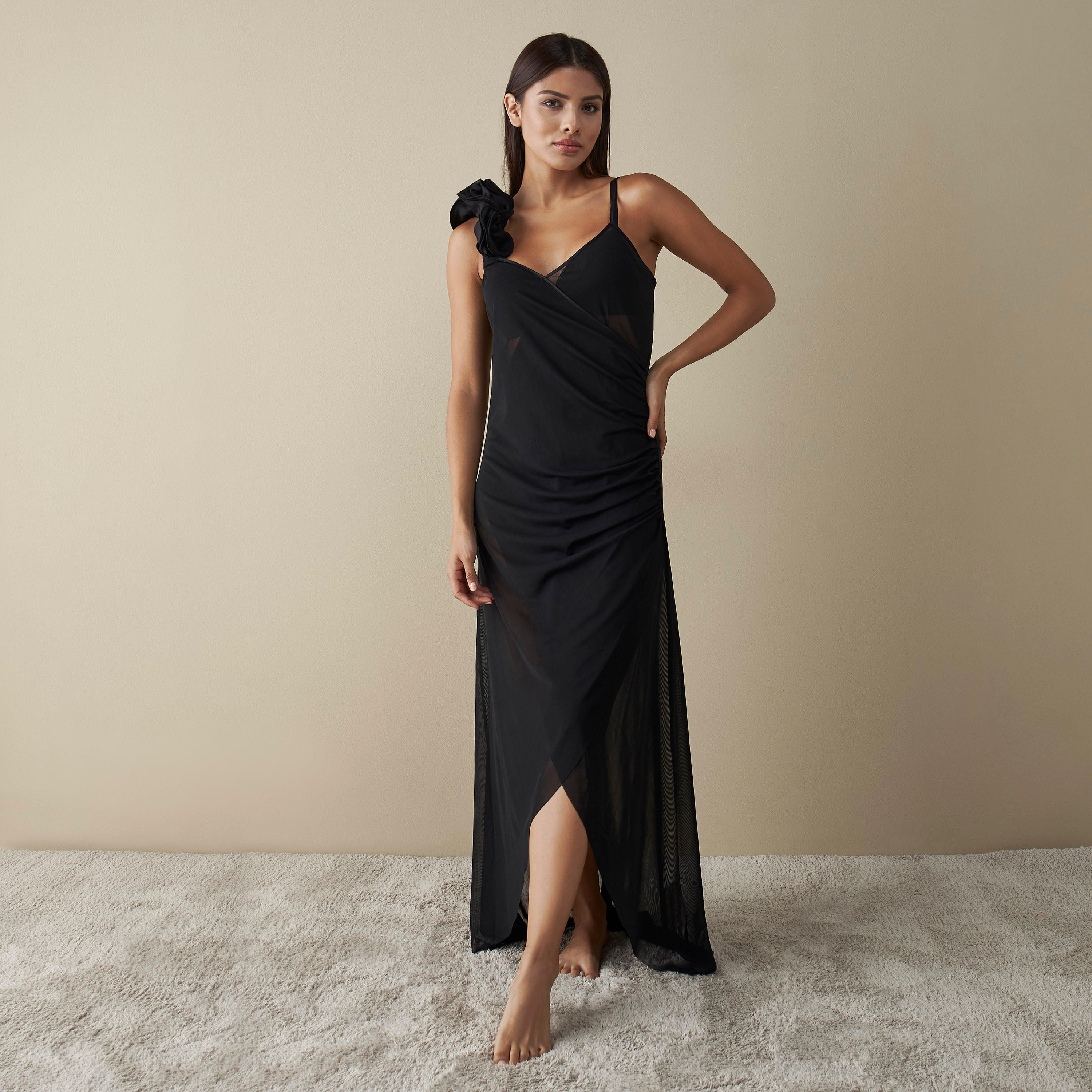 بيبي دول غير مستوية بتفاصيل كشكش-women-clothing-nightwear-nighties-image-1