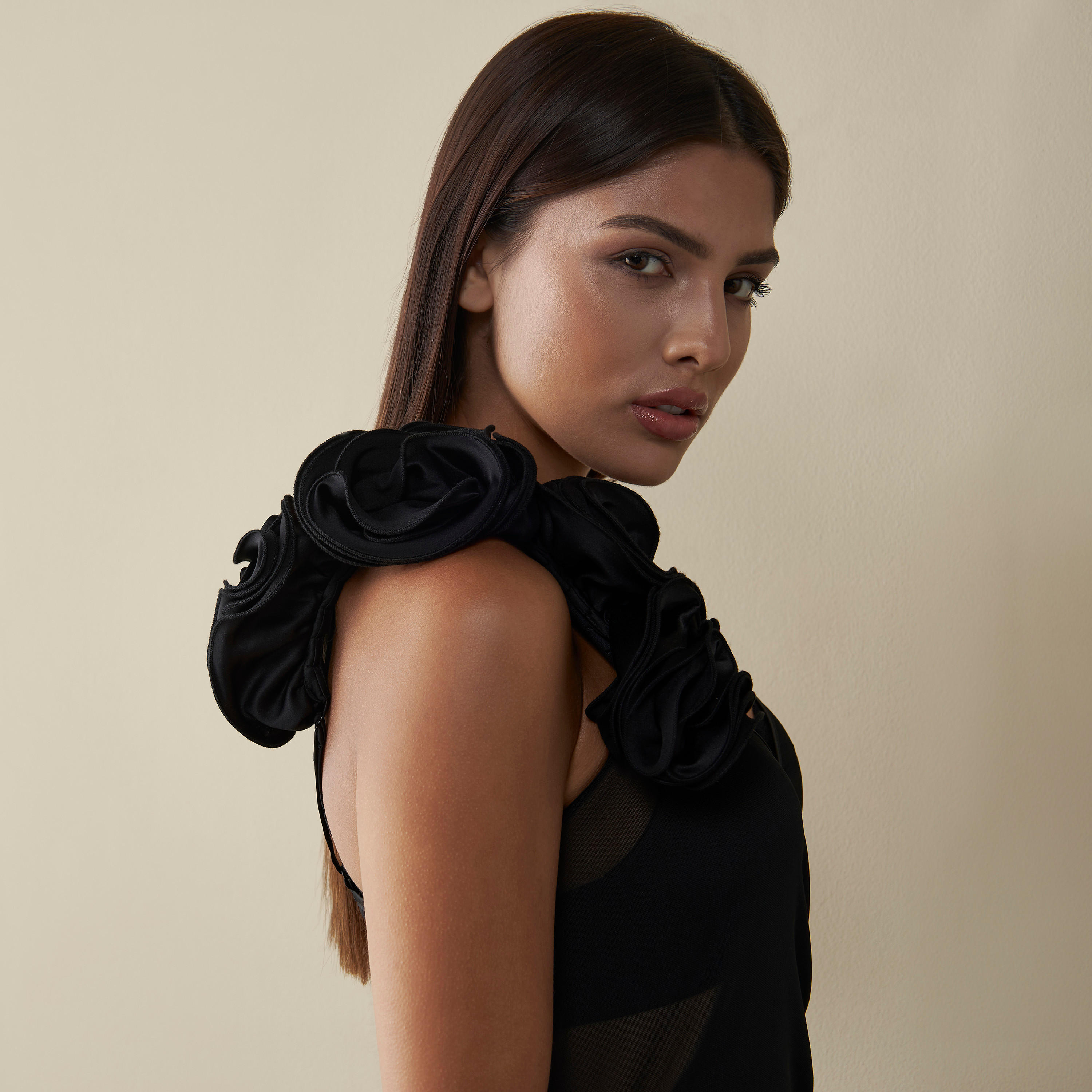 بيبي دول غير مستوية بتفاصيل كشكش-women-clothing-nightwear-nighties-image-4