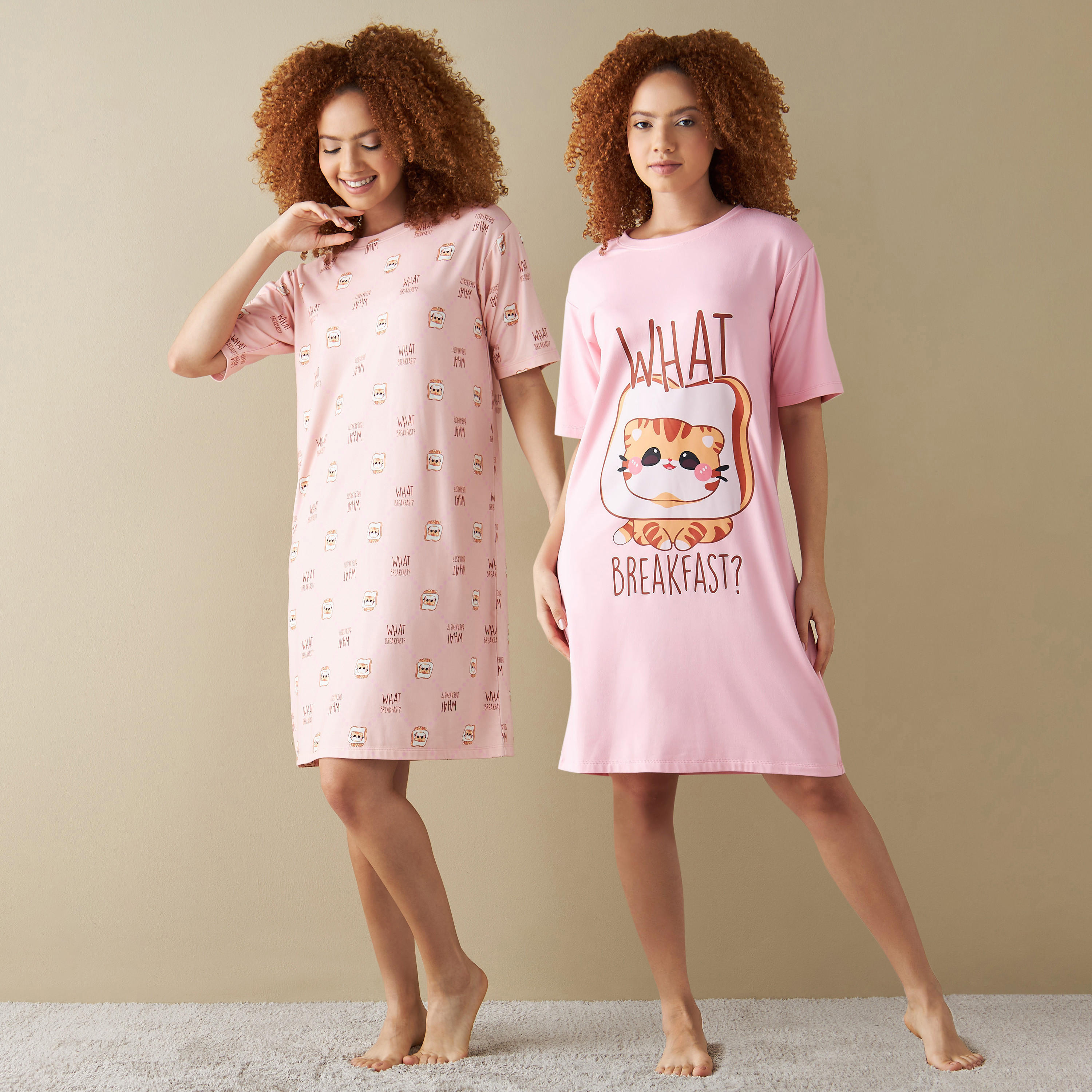 قميص نوم بياقة مستديرة وأكمام قصيرة وطبعات - طقم من قطعتين-women-clothing-nightwear-nighties-image-1