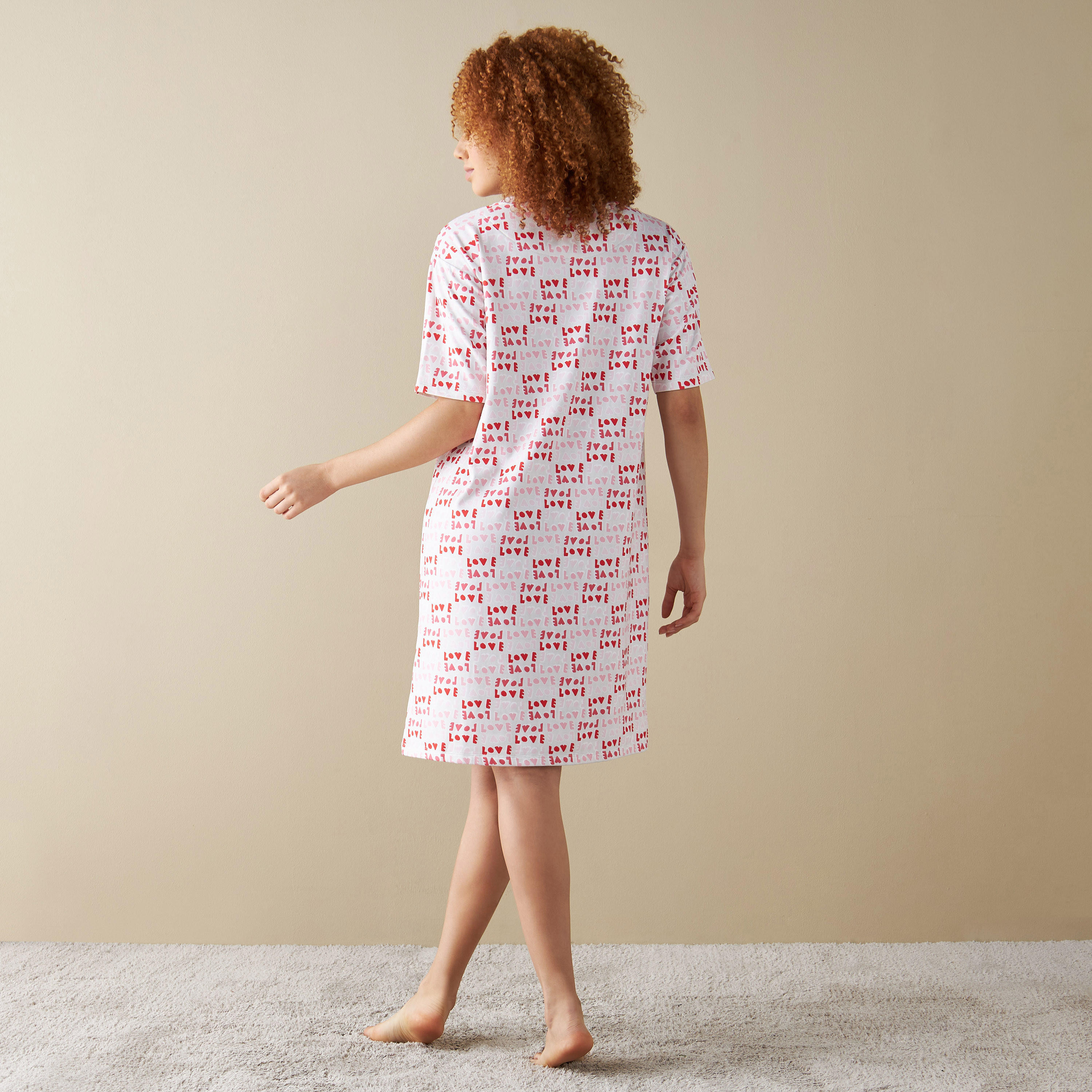 قميص نوم بياقة مستديرة وأكمام قصيرة وطبعات - طقم من قطعتين-women-clothing-nightwear-nighties-image-15