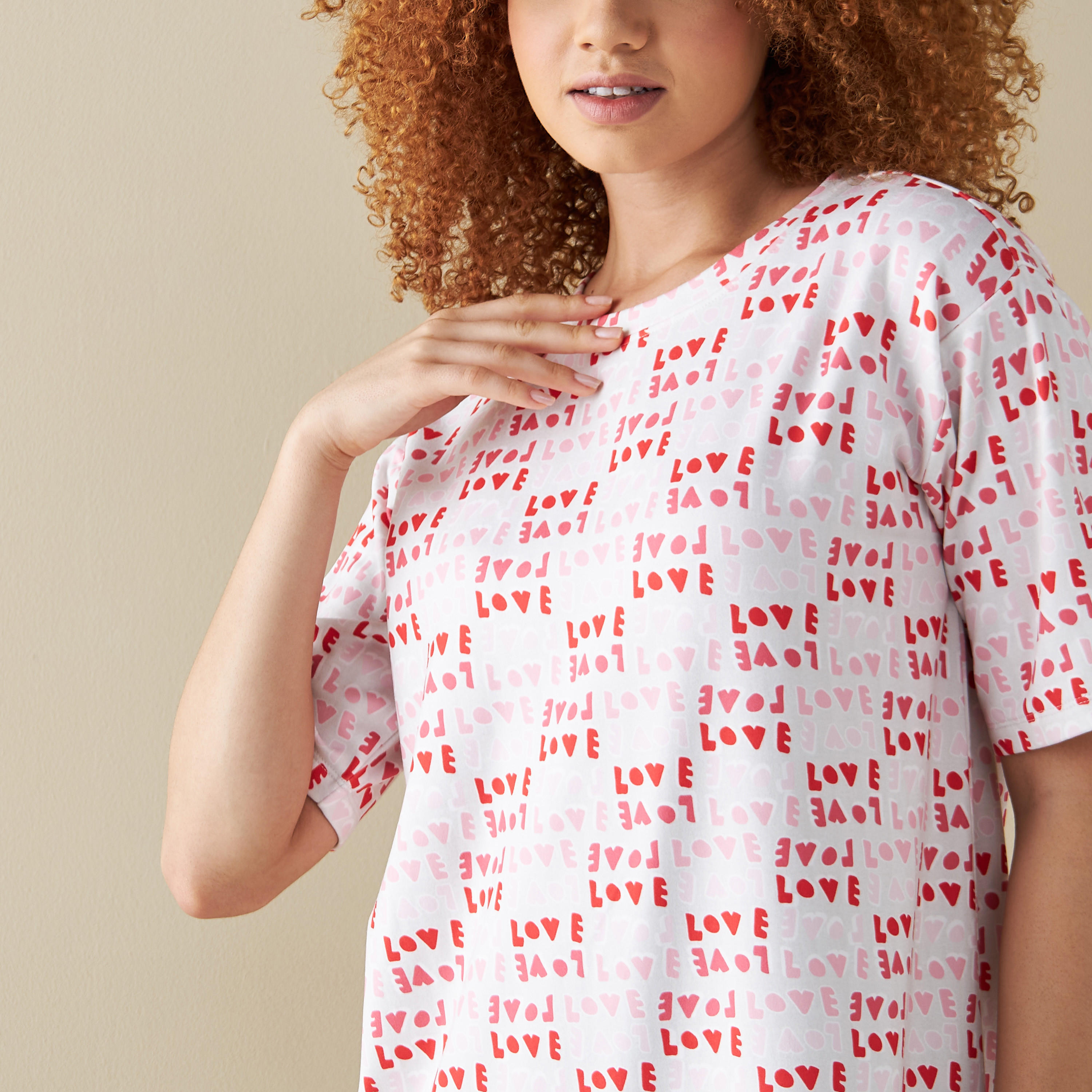 قميص نوم بياقة مستديرة وأكمام قصيرة وطبعات - طقم من قطعتين-women-clothing-nightwear-nighties-image-17