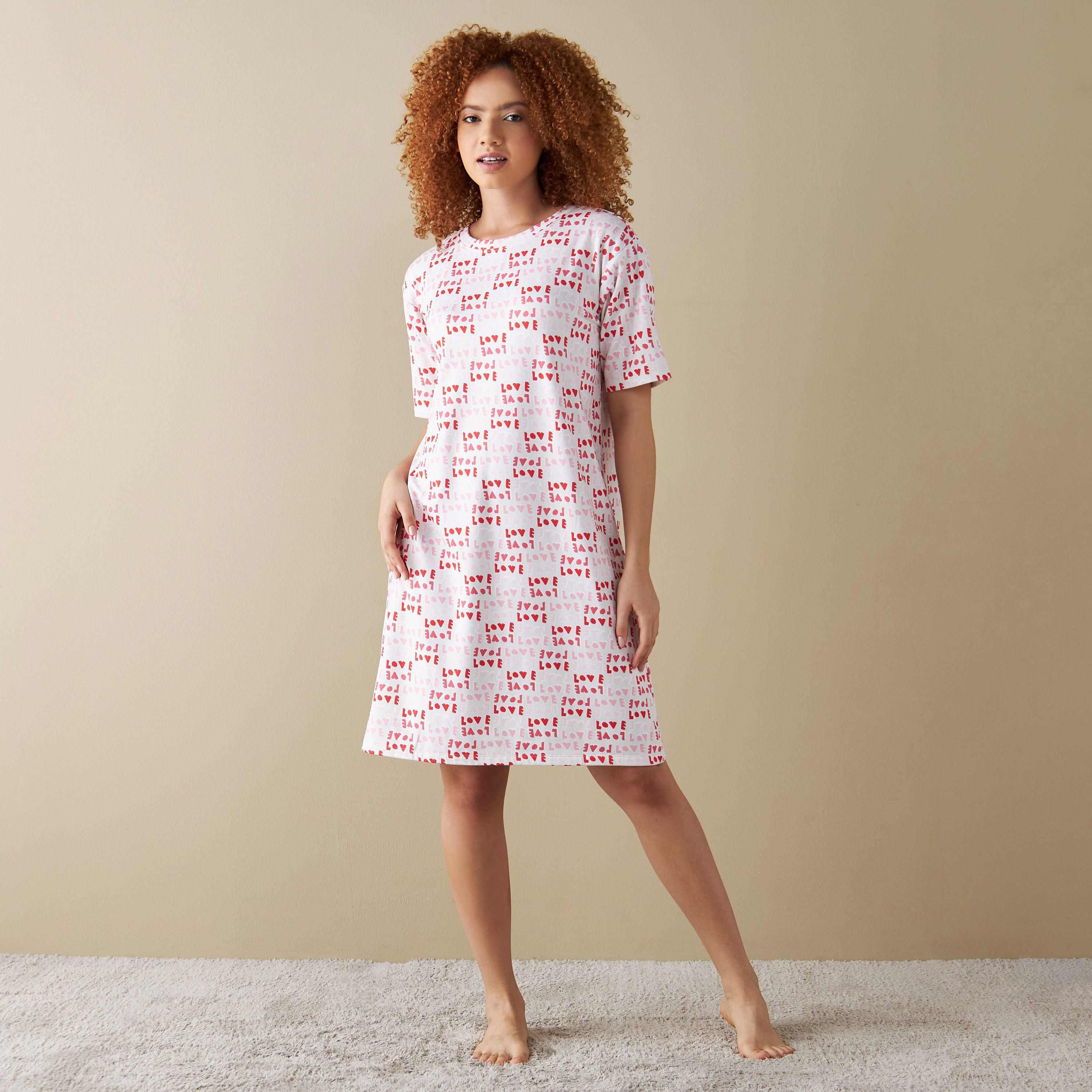 قميص نوم بياقة مستديرة وأكمام قصيرة وطبعات - طقم من قطعتين-women-clothing-nightwear-nighties-image-18