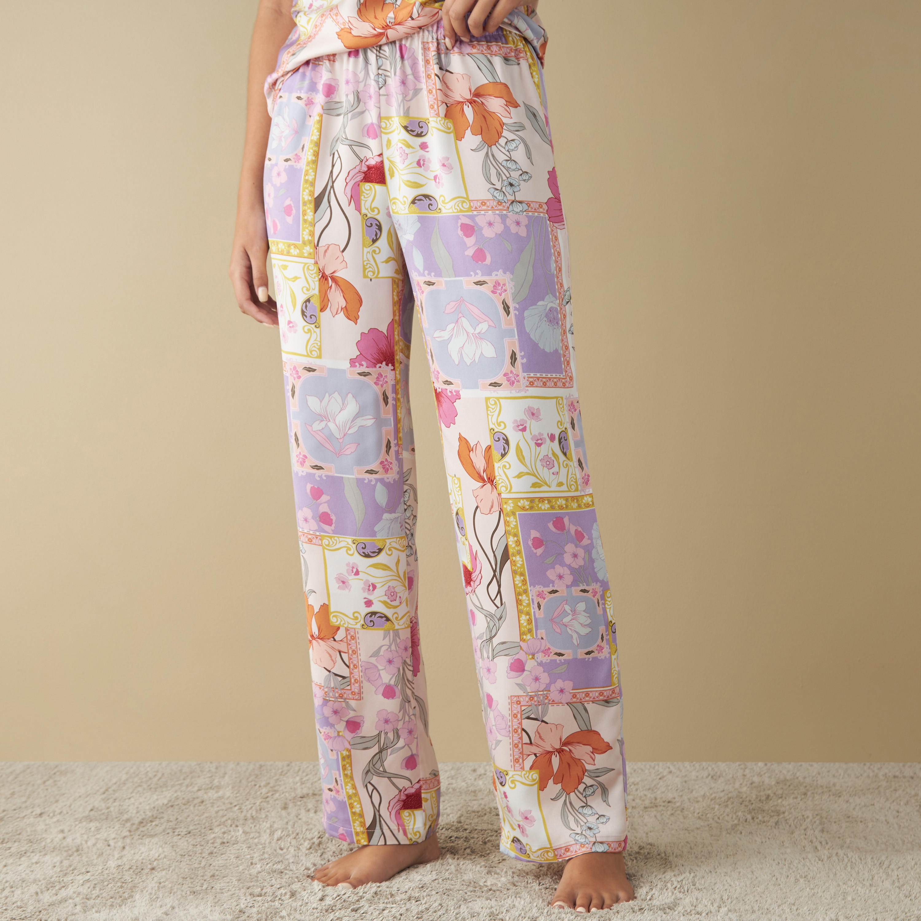 All Over Floral Print 3-Piece Pyjama Set with Tassels-women-clothing-nightwear-pyjamas-longsets-image-10