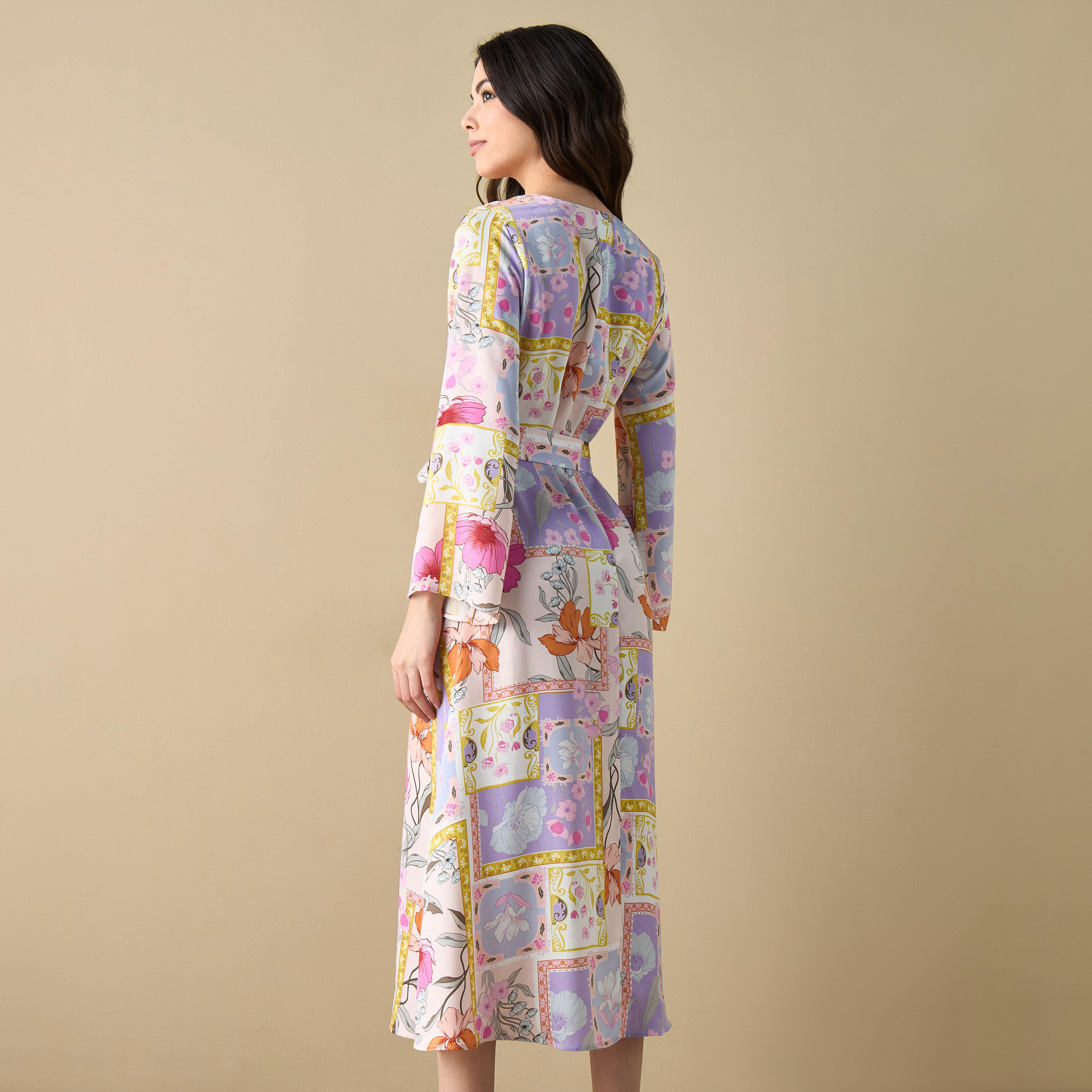 قميص نوم بطبعات وحزام رباط وشراشيب-women-clothing-nightwear-nighties-image-8