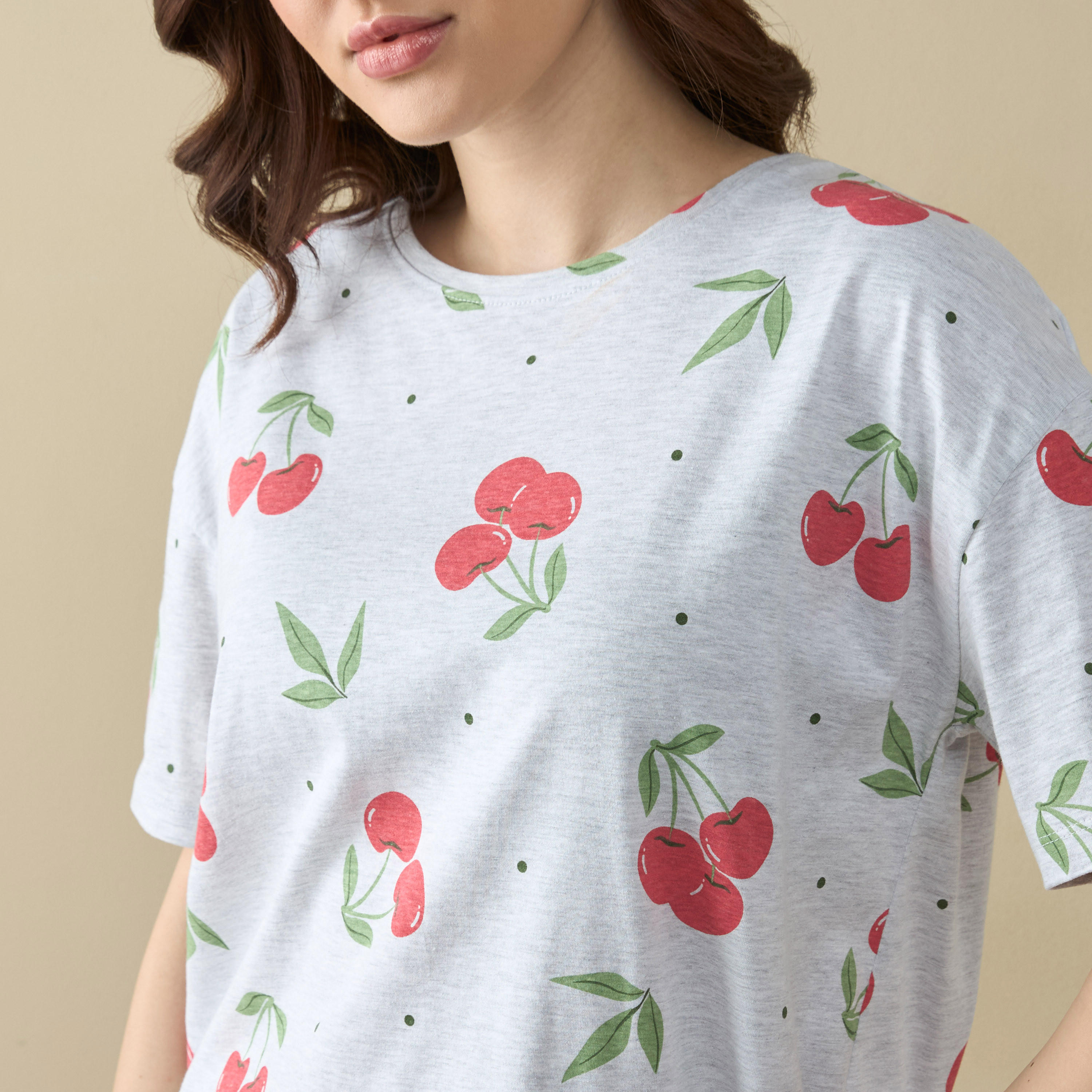 طقم شورت وتيشيرت بطبعات-women-clothing-nightwear-pyjamas-shortsets-image-10