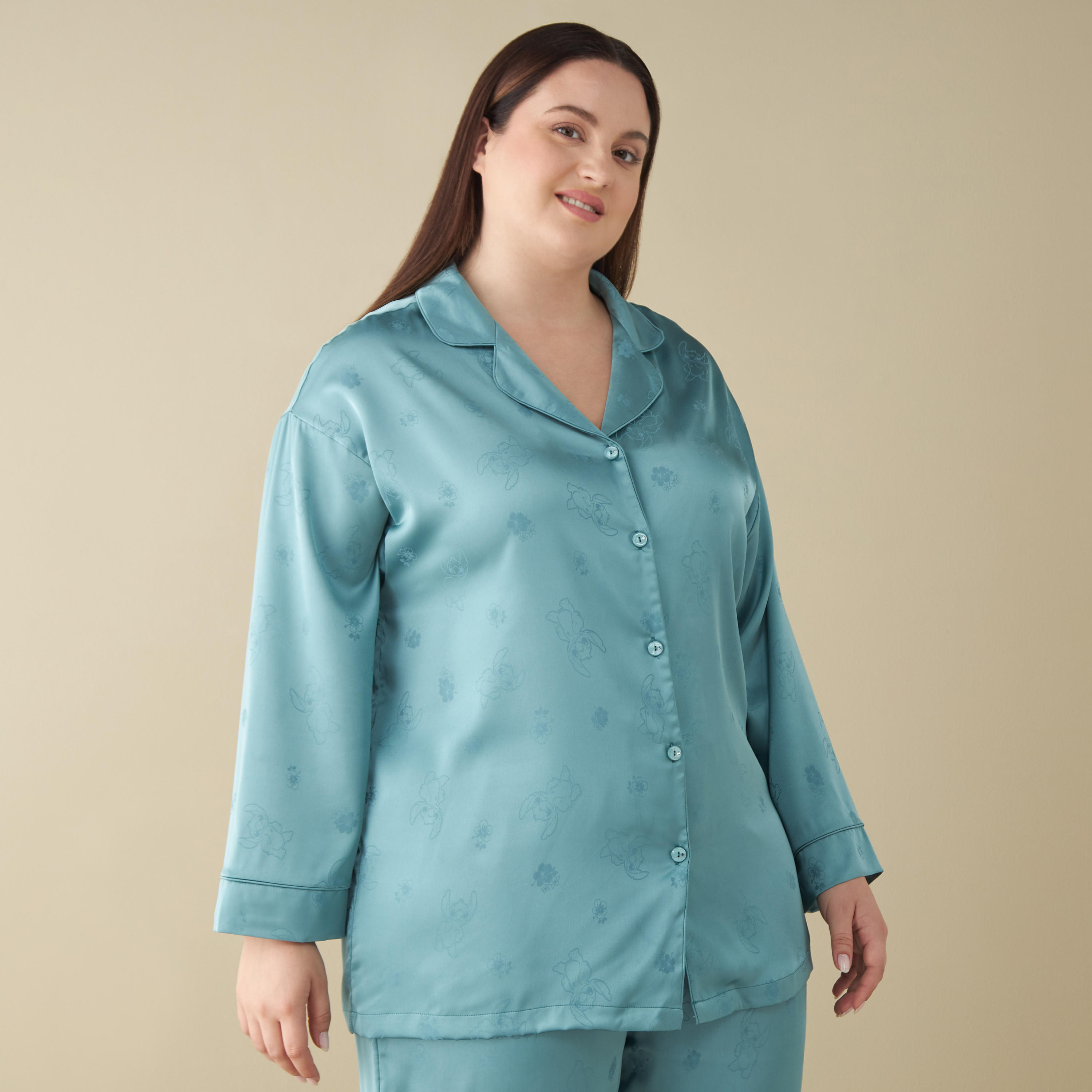 طقم بنطلون بيجاما وقميص بطبعات ليلو أند ستيتش مقاس كبير-women-clothing-nightwear-pyjamas-longsets-image-2