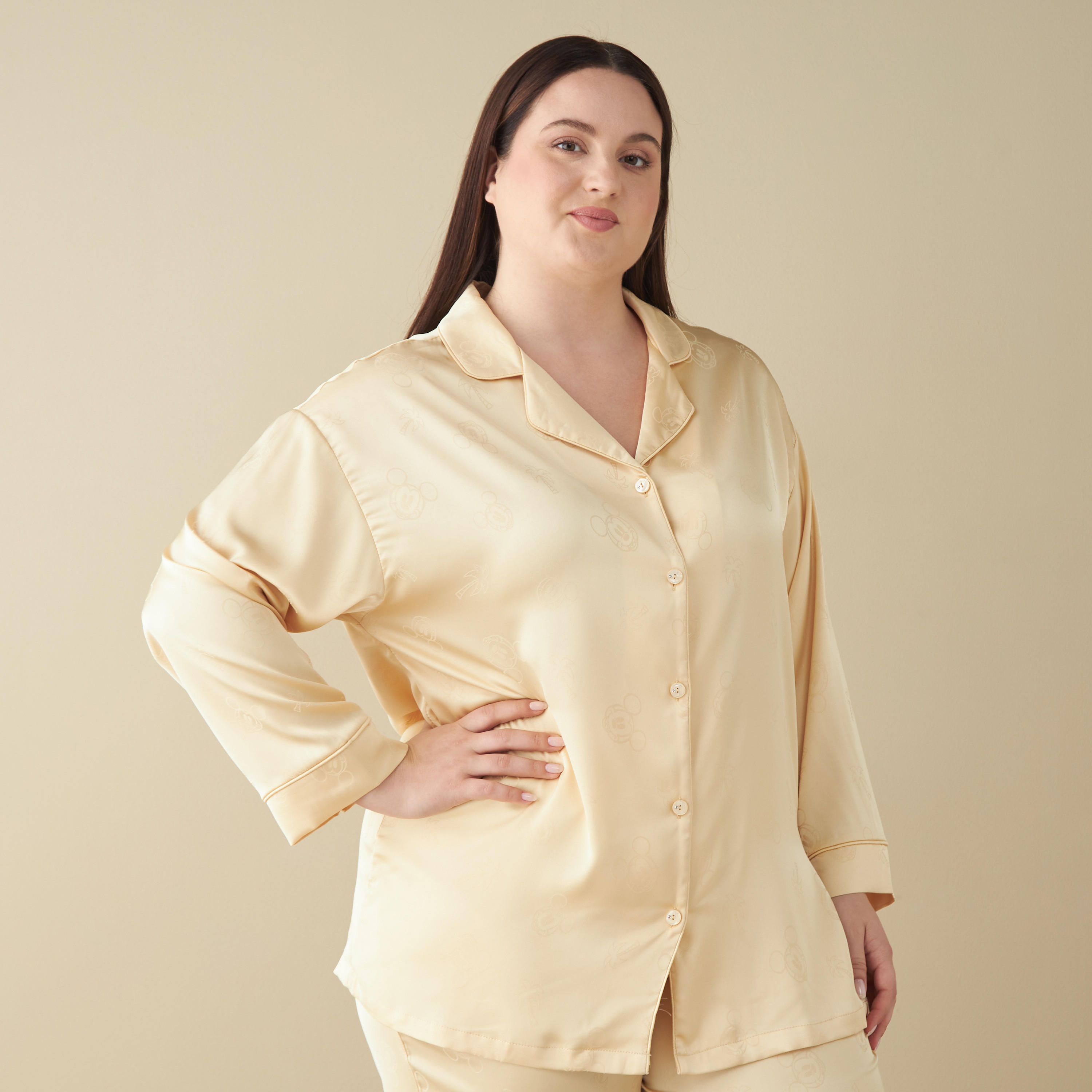 طقم بنطلون بيجاما وقميص بطبعات ميكي ماوس-women-clothing-nightwear-pyjamas-longsets-image-2