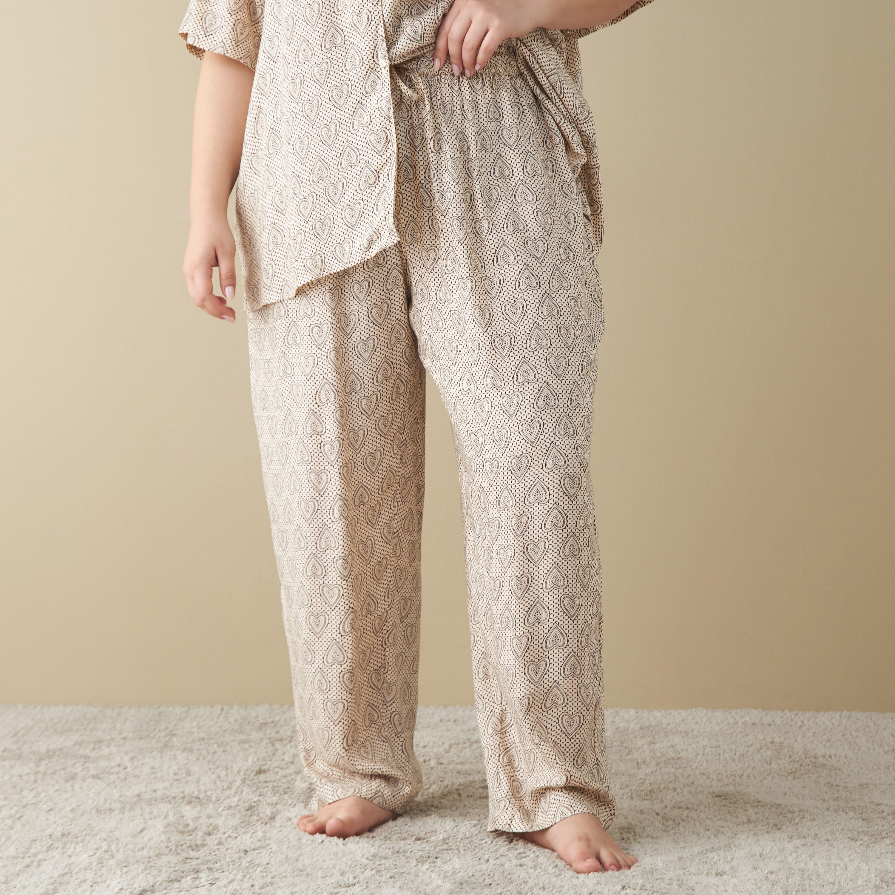 طقم بنطلون بيجاما وقميص بطبعات وقناع عيون مقاس كبير-women-clothing-nightwear-pyjamas-longsets-image-3