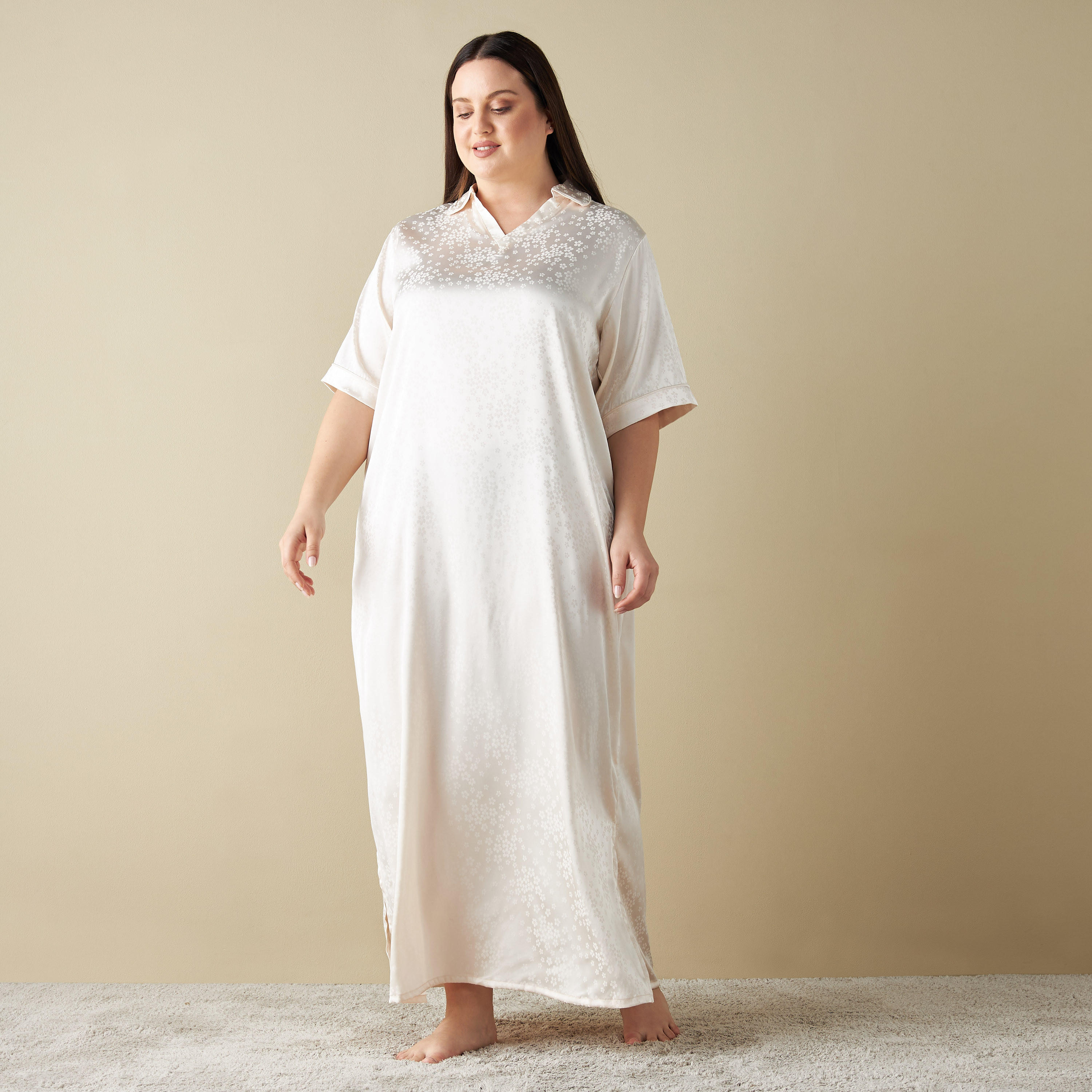 ثوب نوم مقاس كبير بطبعات زهور وأكمام قصيرة-women-clothing-nightwear-nighties-image-3