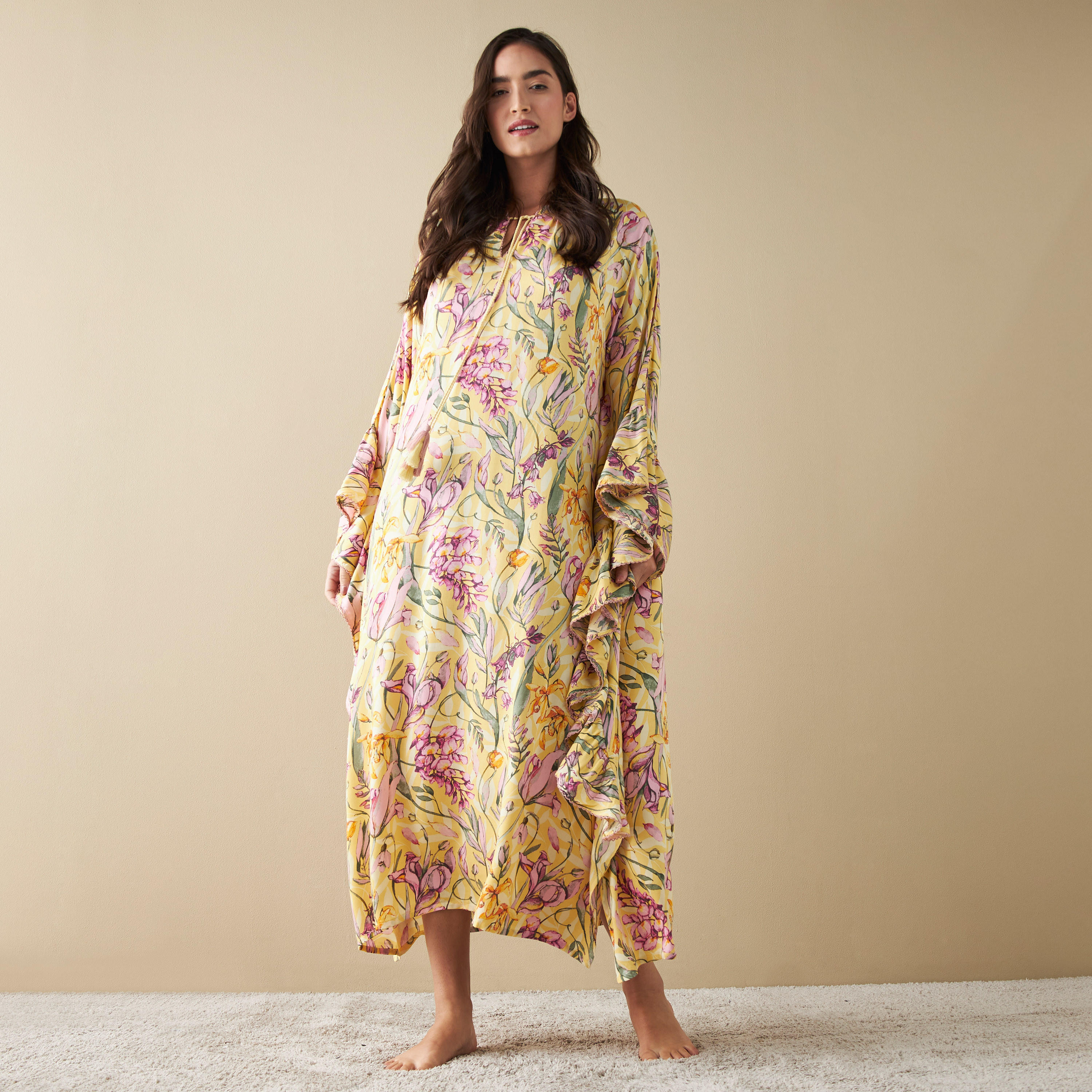 ثوب نوم بأكمام طويلة وطبعات وياقة مستديرة-women-clothing-nightwear-nighties-image-4