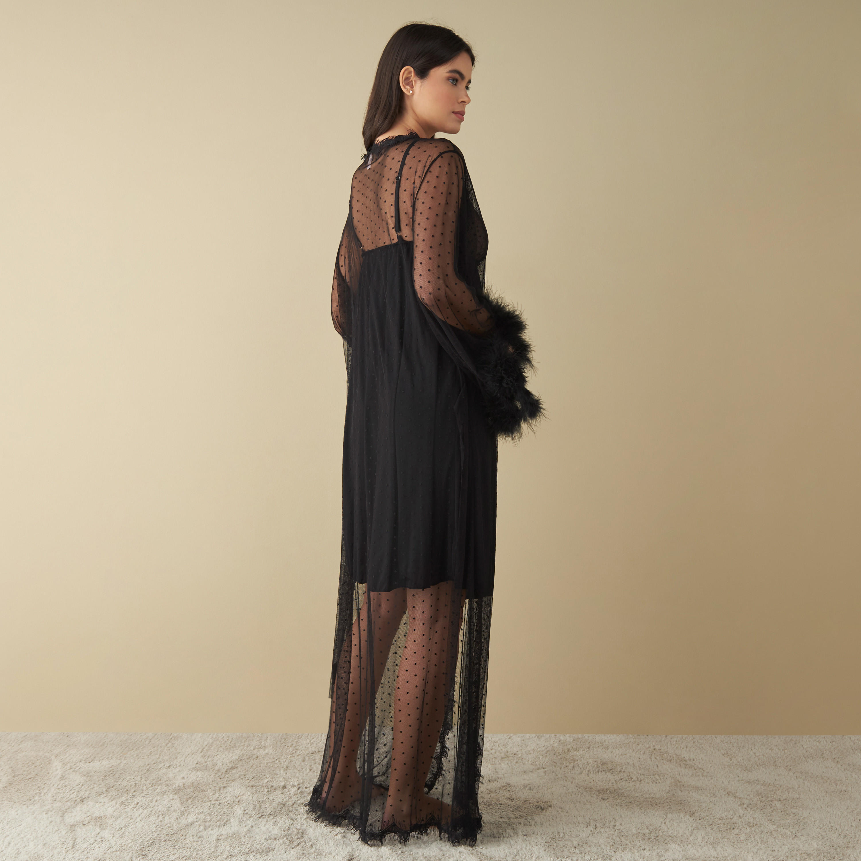 بيبي دول بتفاصيل دانتيل مع روب-women-clothing-nightwear-nighties-image-3