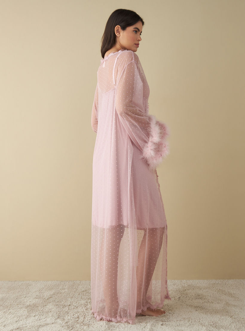 طقم فستان سهل الارتداء بتفاصيل دانتيل مع روب-women-clothing-nightwear-nighties-image-4