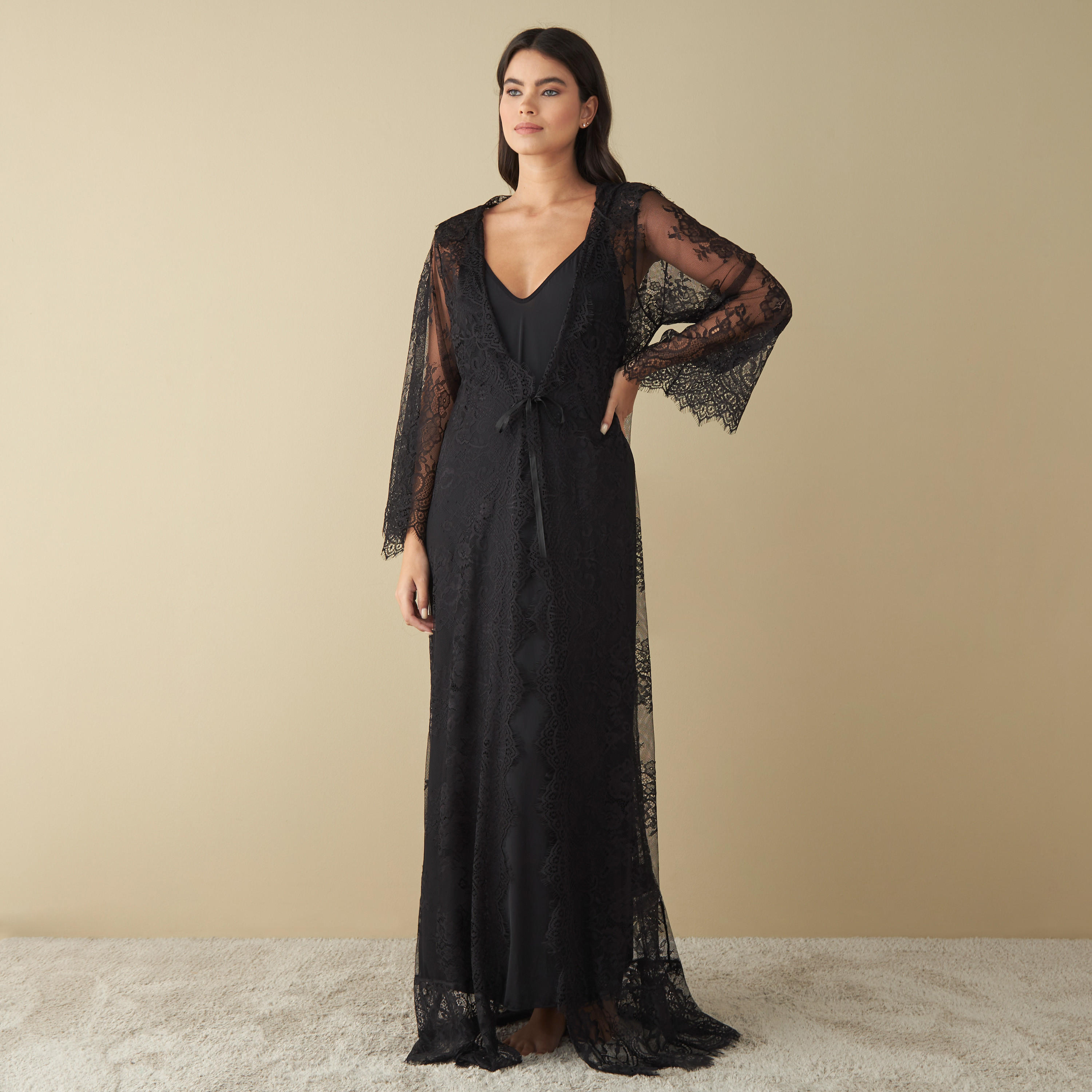 طقم فستان سهل الارتداء مع روب دانتيل-women-clothing-nightwear-nighties-image-5