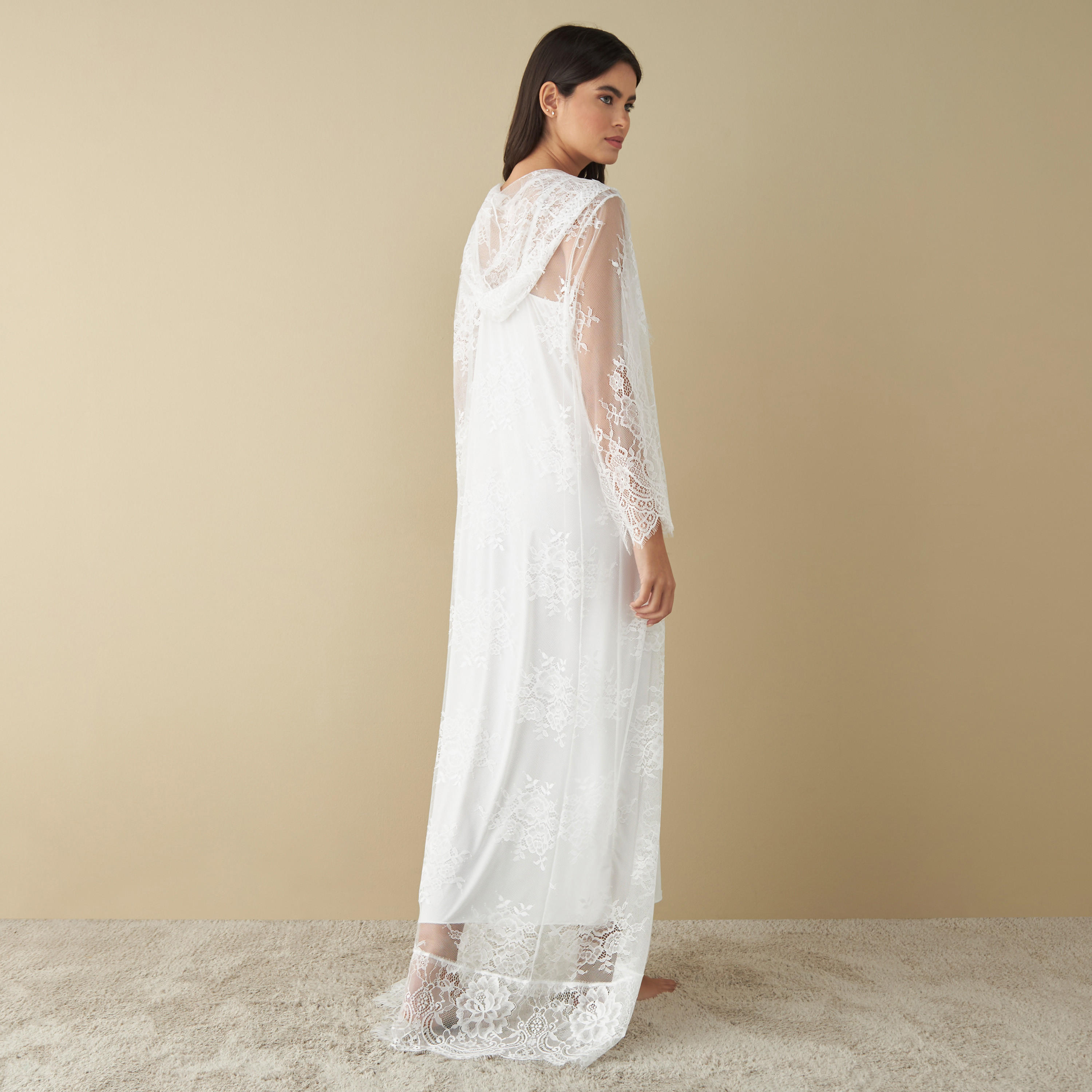 روب بتفاصيل دانتيل مع قميص نوم-women-clothing-nightwear-nighties-image-4