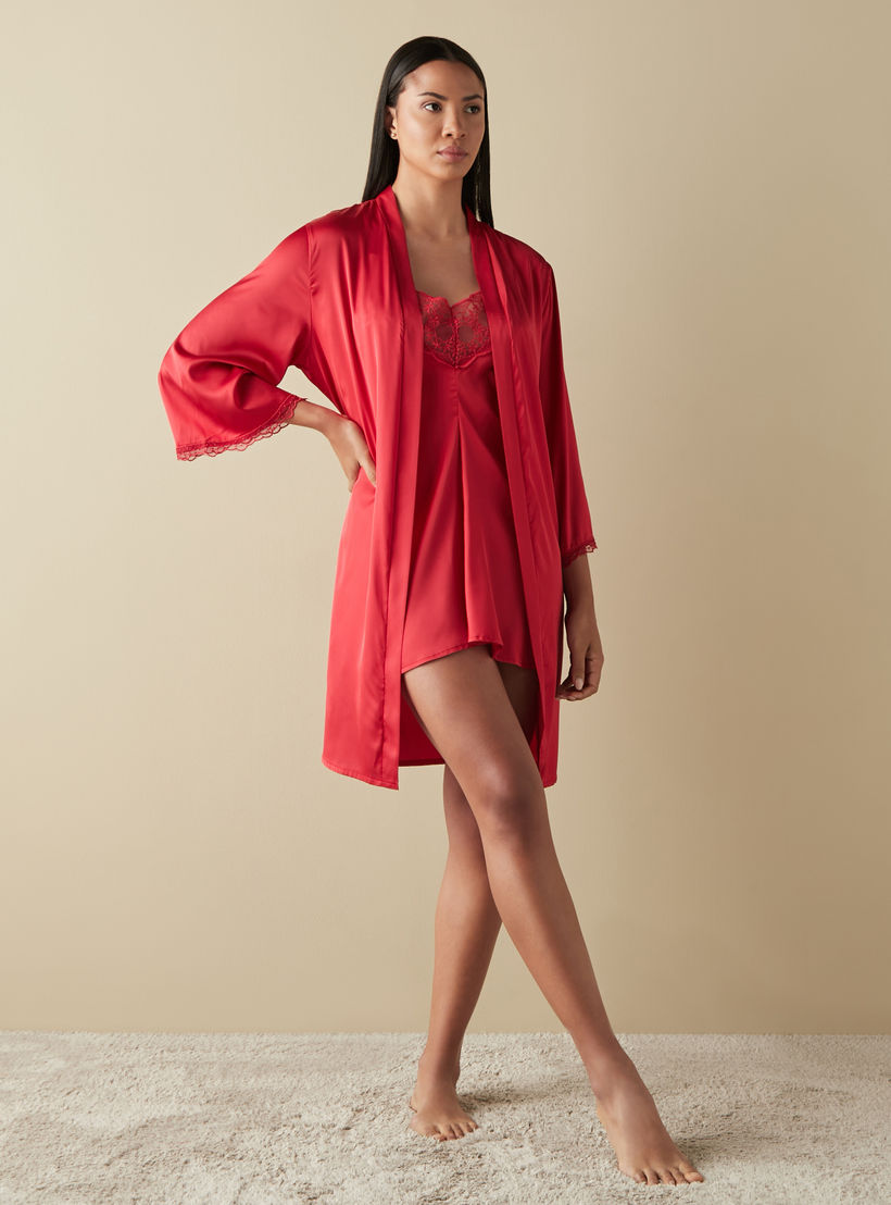 طقم فستان نوم مزين بالدانتيل وروب-women-clothing-nightwear-robes-image-2