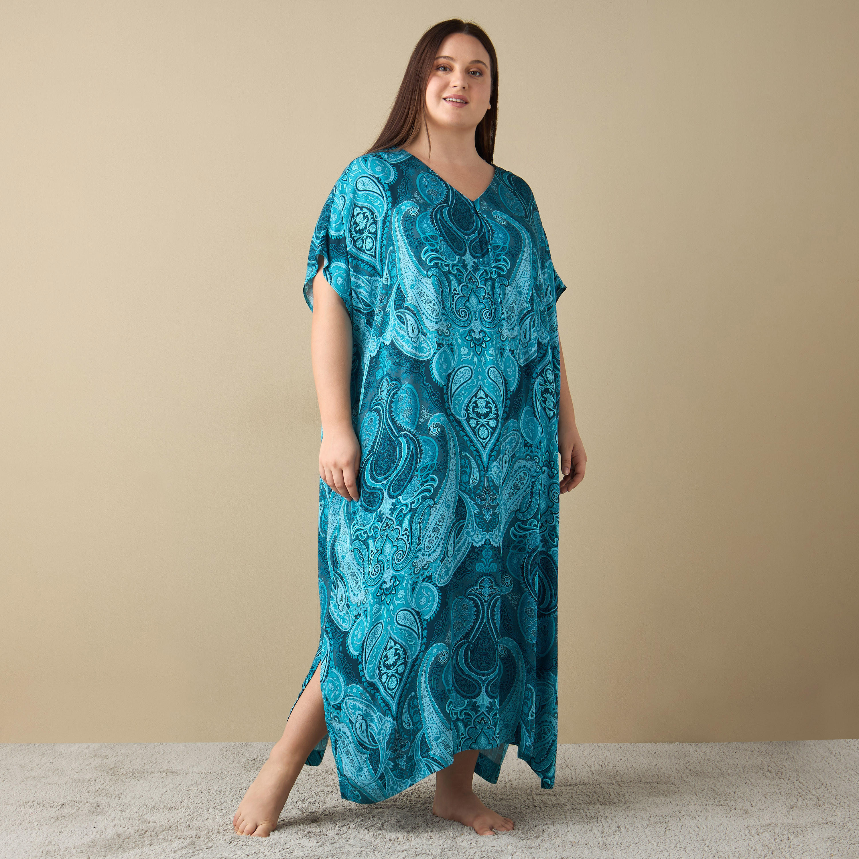 ثوب نوم قفطان بياقة V وطبعات-women-clothing-nightwear-nighties-image-4