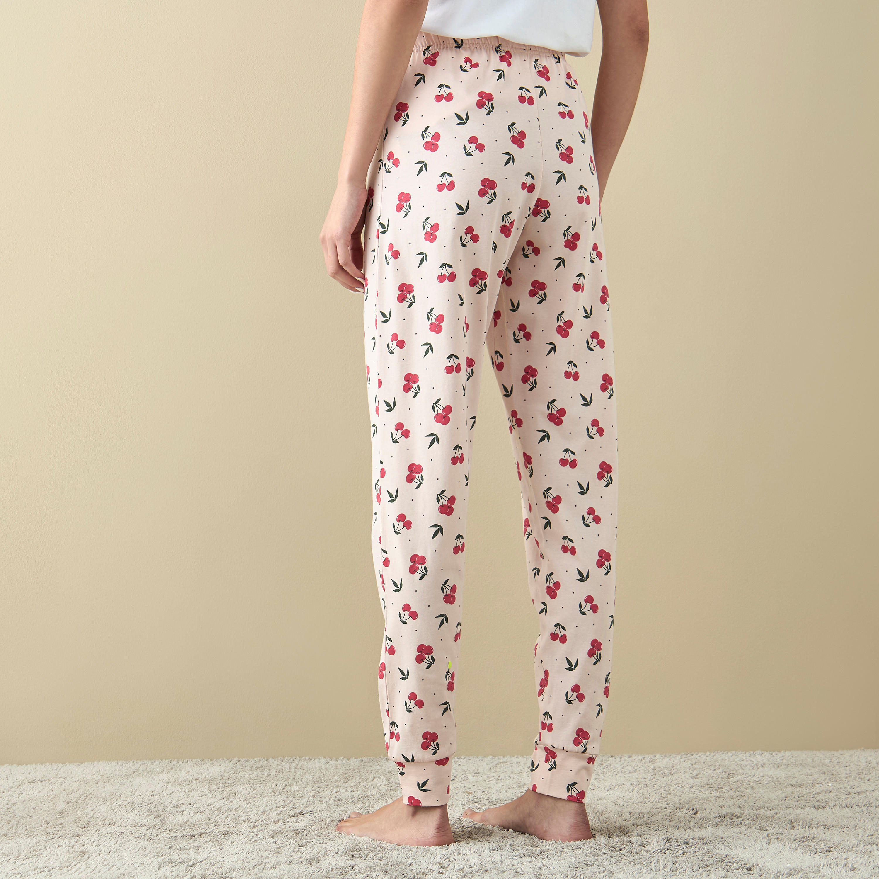 بنطلون بيجاما بخصر مطّاطي وطبعات كرز-women-clothing-nightwear-pyjamas-bottoms-image-3
