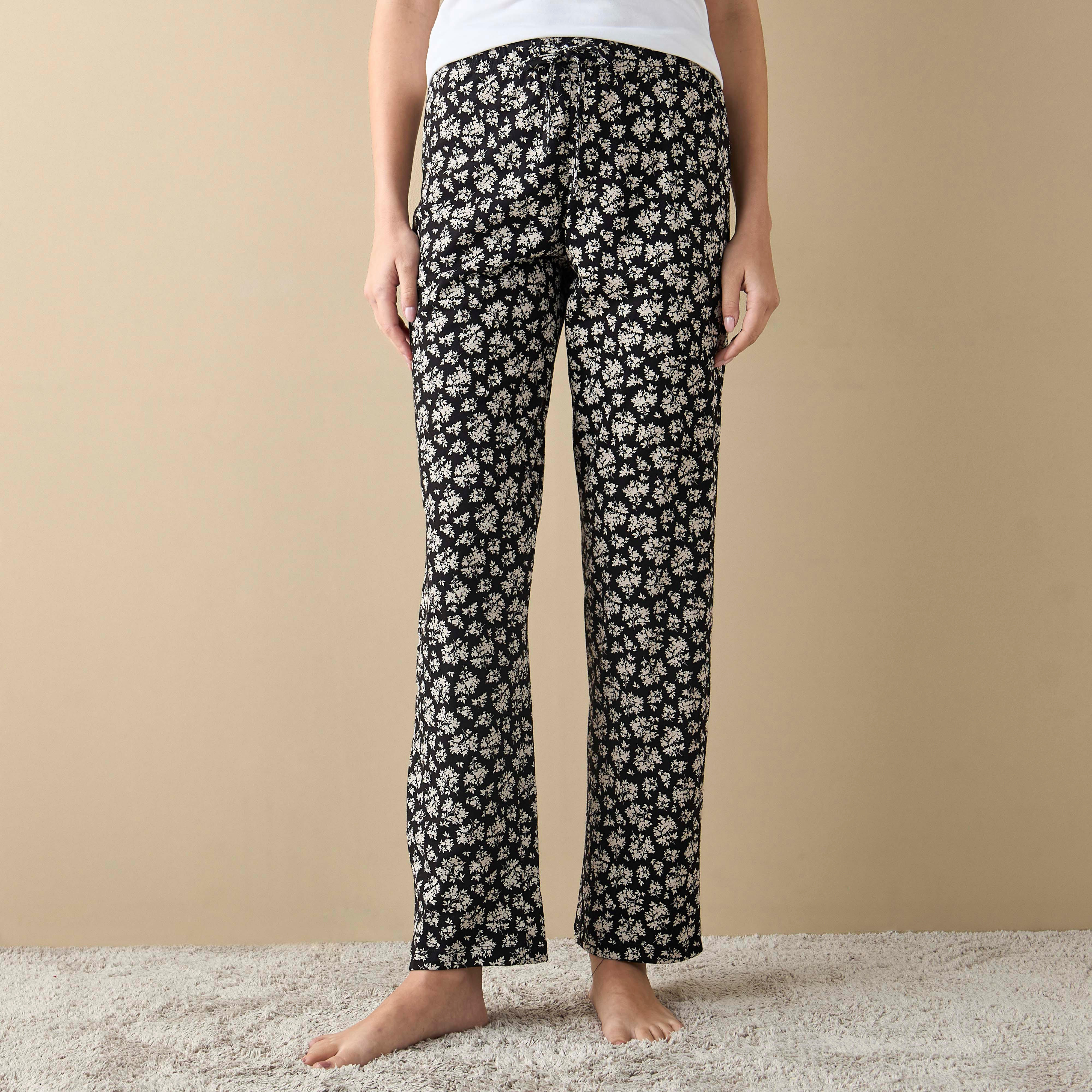 بنطلون بيجاما بخصر مطّاطي وطبعات-women-clothing-nightwear-pyjamas-bottoms-image-1