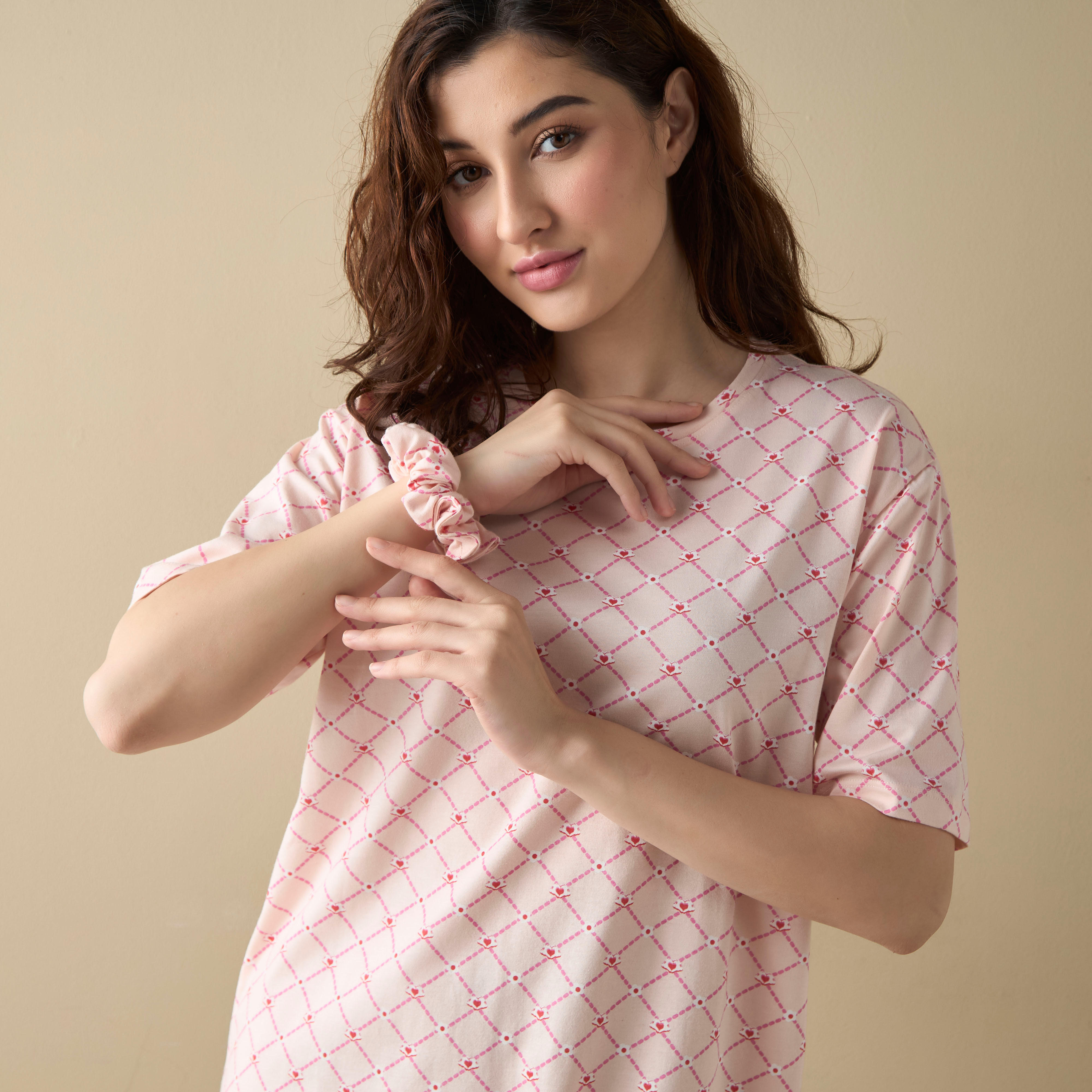 قمصان نوم بأكمام قصيرة وطبعات - طقم قطعتين-women-clothing-nightwear-nighties-image-5