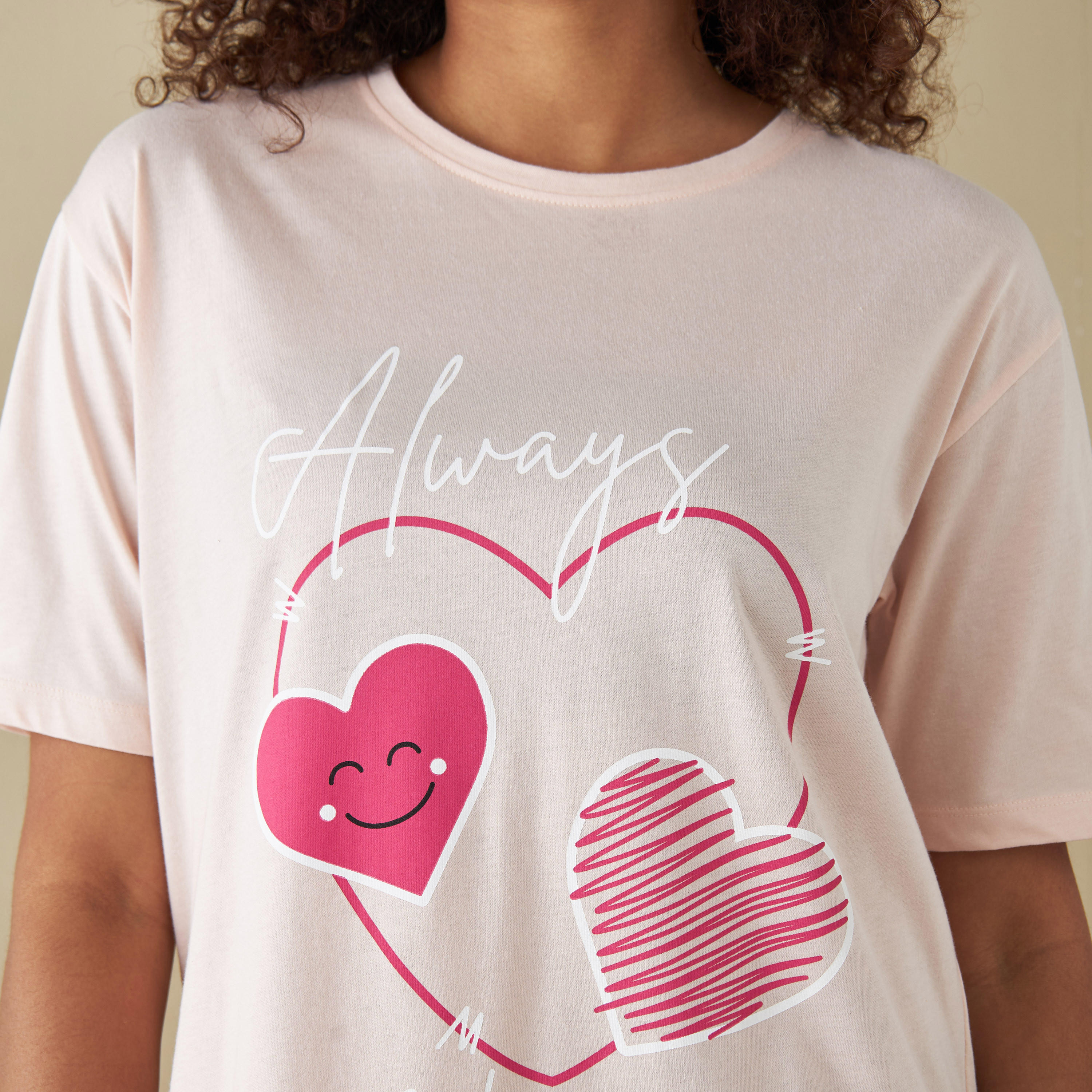 قمصان نوم بأكمام قصيرة وطبعات - طقم قطعتين-women-clothing-nightwear-nighties-image-7