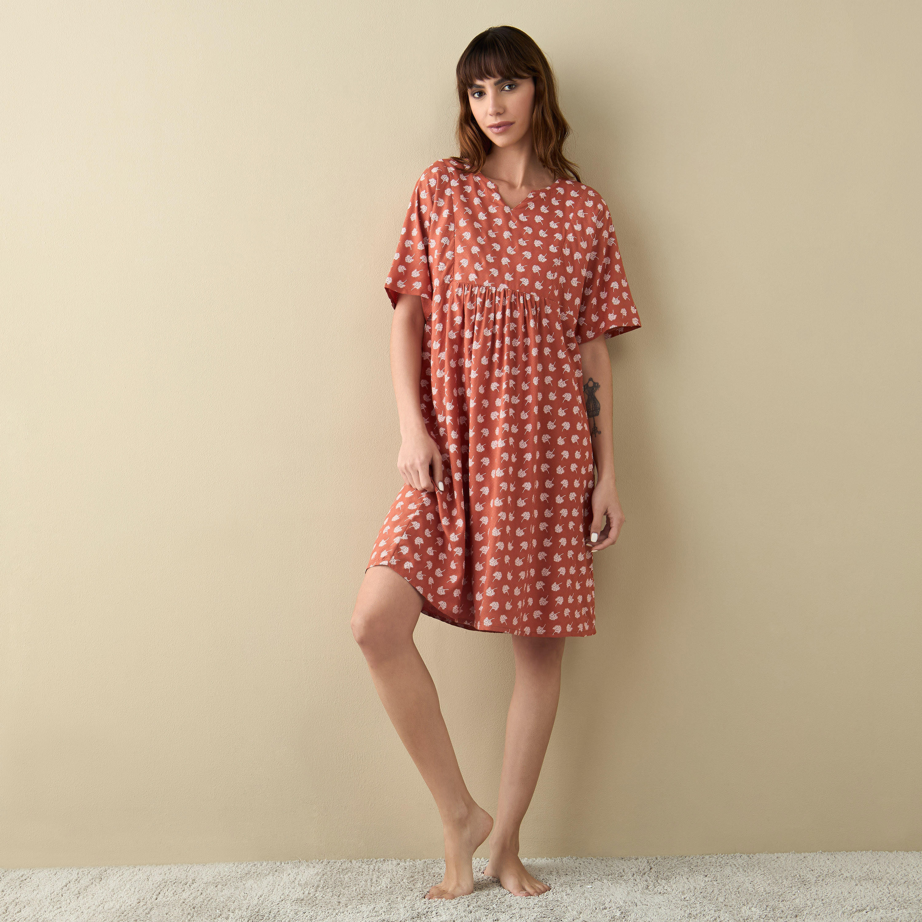 All-Over Leaf Print Sleepshirt with V-neck-women-clothing-nightwear-nighties-image-2