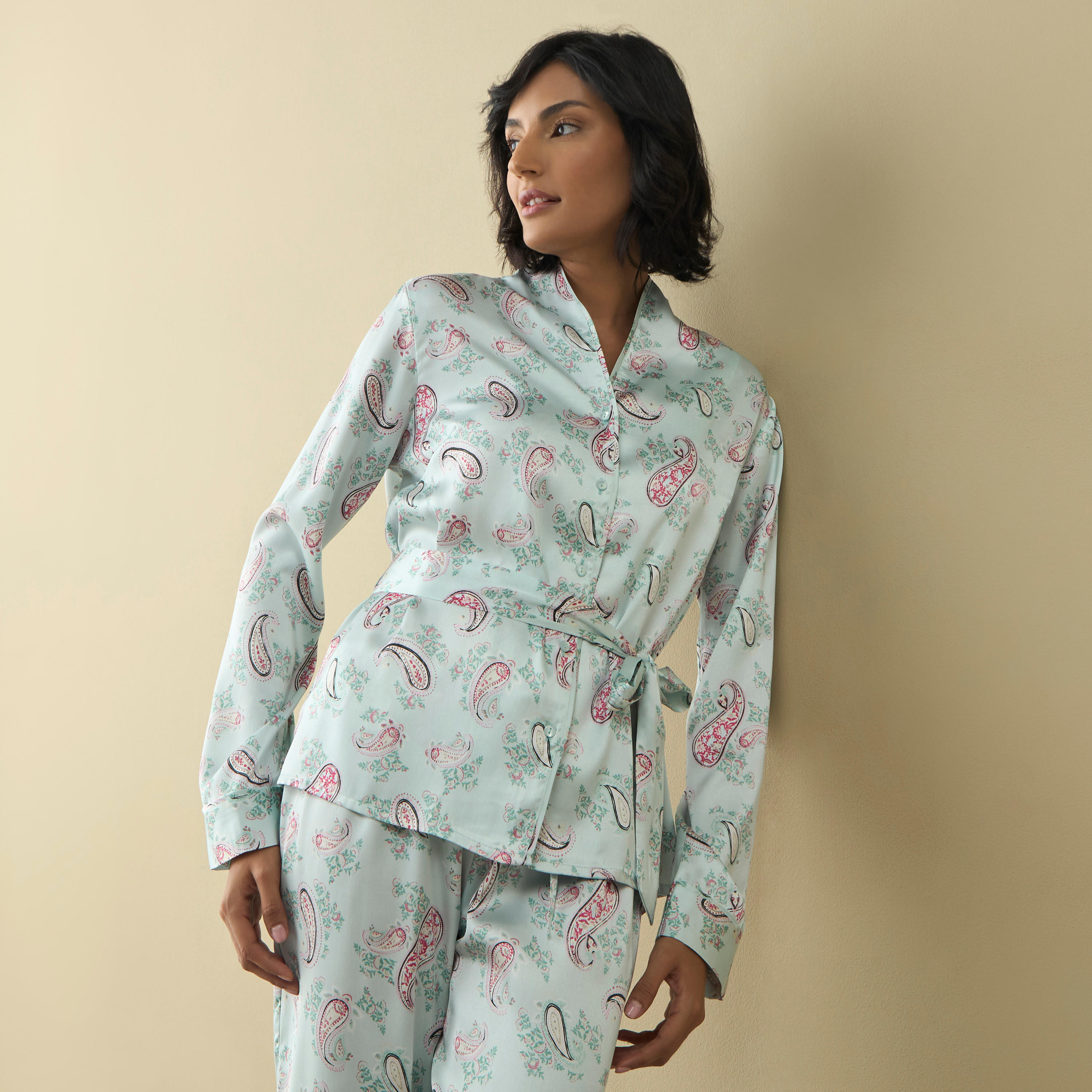 طقم بنطلون بيجاما وقميص بطبعات بيزلي وأربطة-women-clothing-nightwear-pyjamas-longsets-image-2