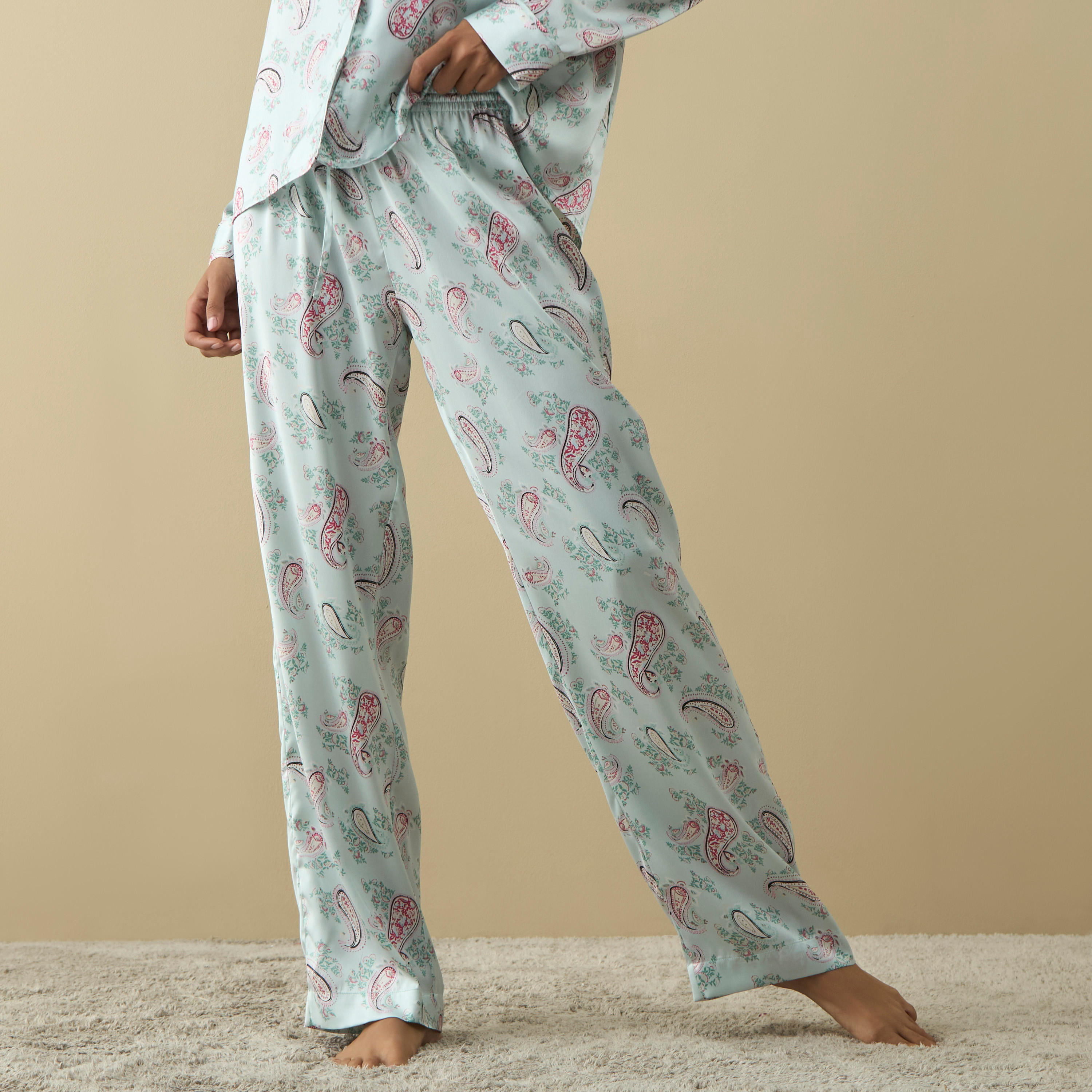 طقم بنطلون بيجاما وقميص بطبعات بيزلي وأربطة-women-clothing-nightwear-pyjamas-longsets-image-3