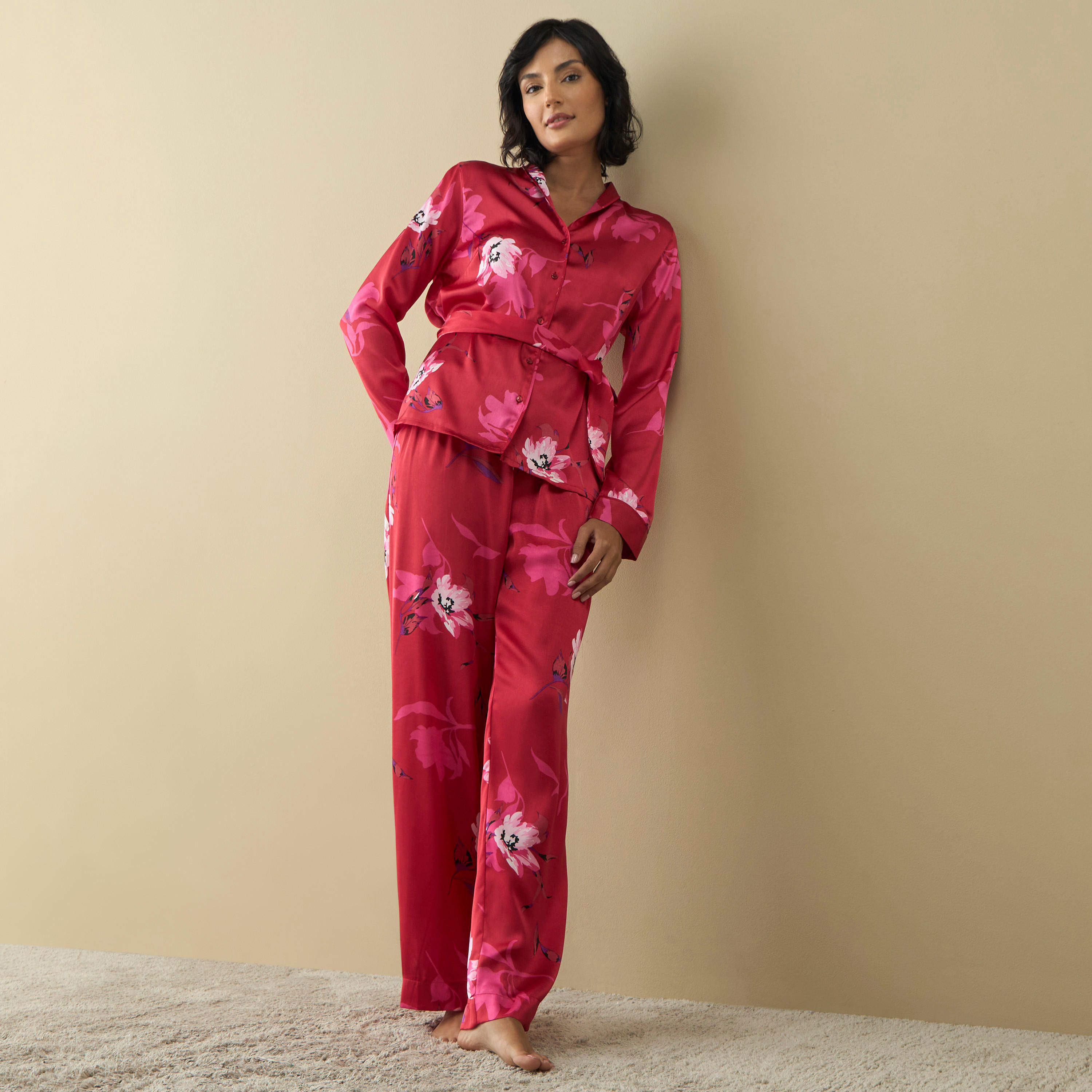 طقم بنطلون بيجاما وقميص بطبعات أزهار وأربطة-women-clothing-nightwear-pyjamas-longsets-image-1