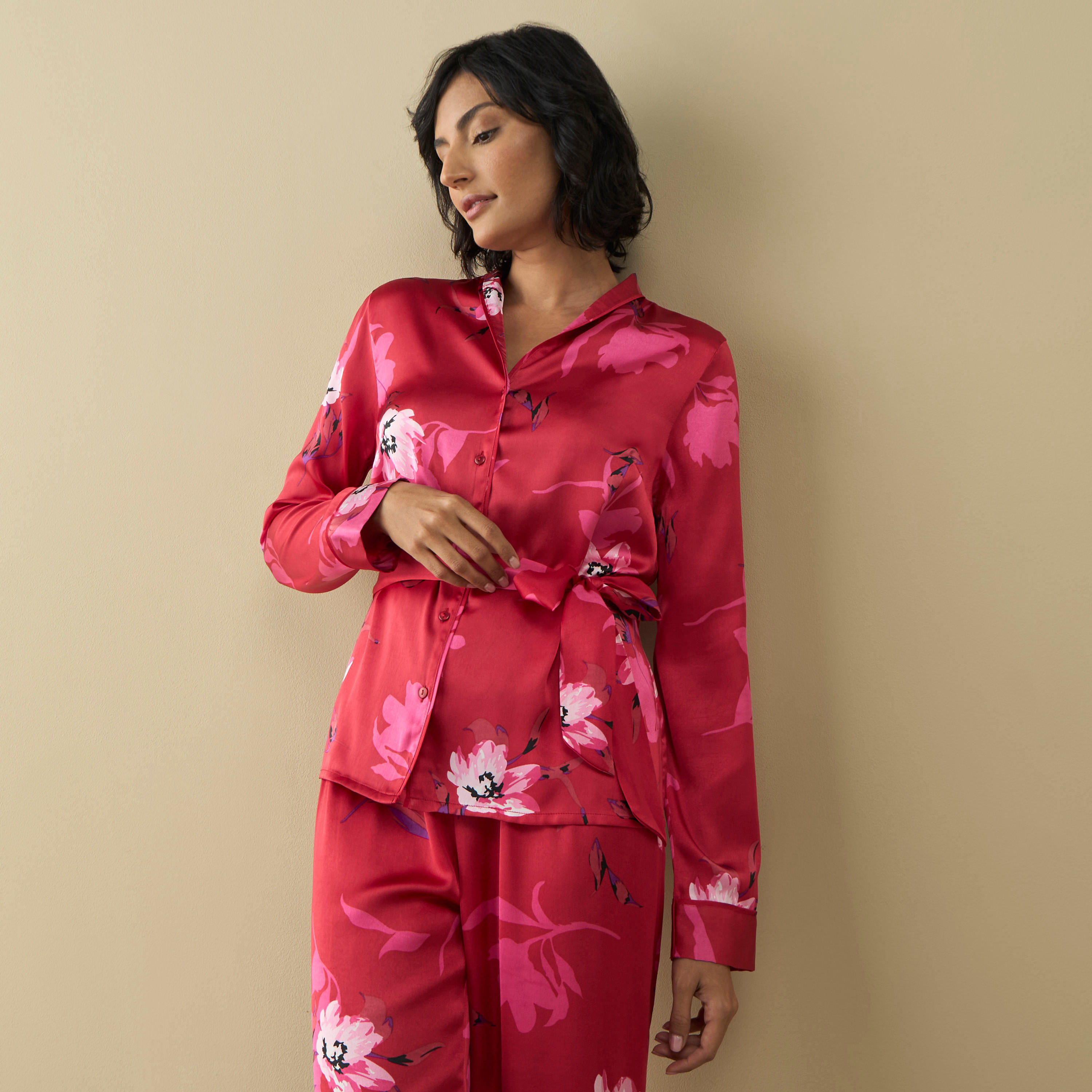 طقم بنطلون بيجاما وقميص بطبعات أزهار وأربطة-women-clothing-nightwear-pyjamas-longsets-image-2