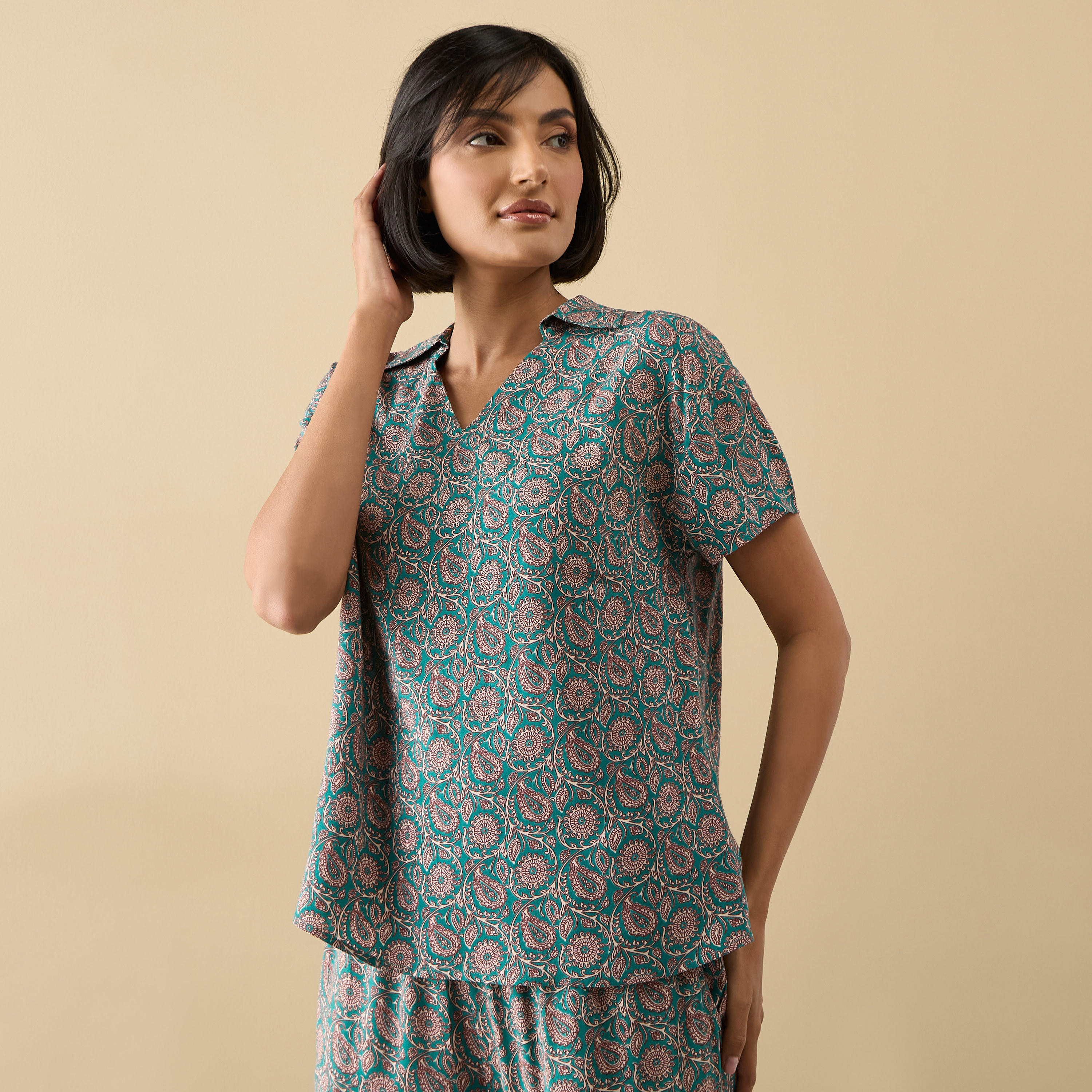 طقم بنطلون بيجاما وقميص نوم بطبعات بيزلي-women-clothing-nightwear-pyjamas-longsets-image-2