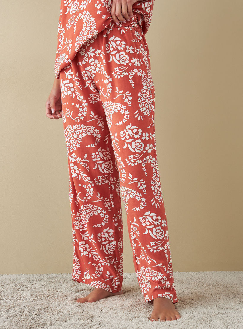 طقم بنطلون بيجاما وقميص نوم بطبعات بيزلي-women-clothing-nightwear-pyjamas-longsets-image-3