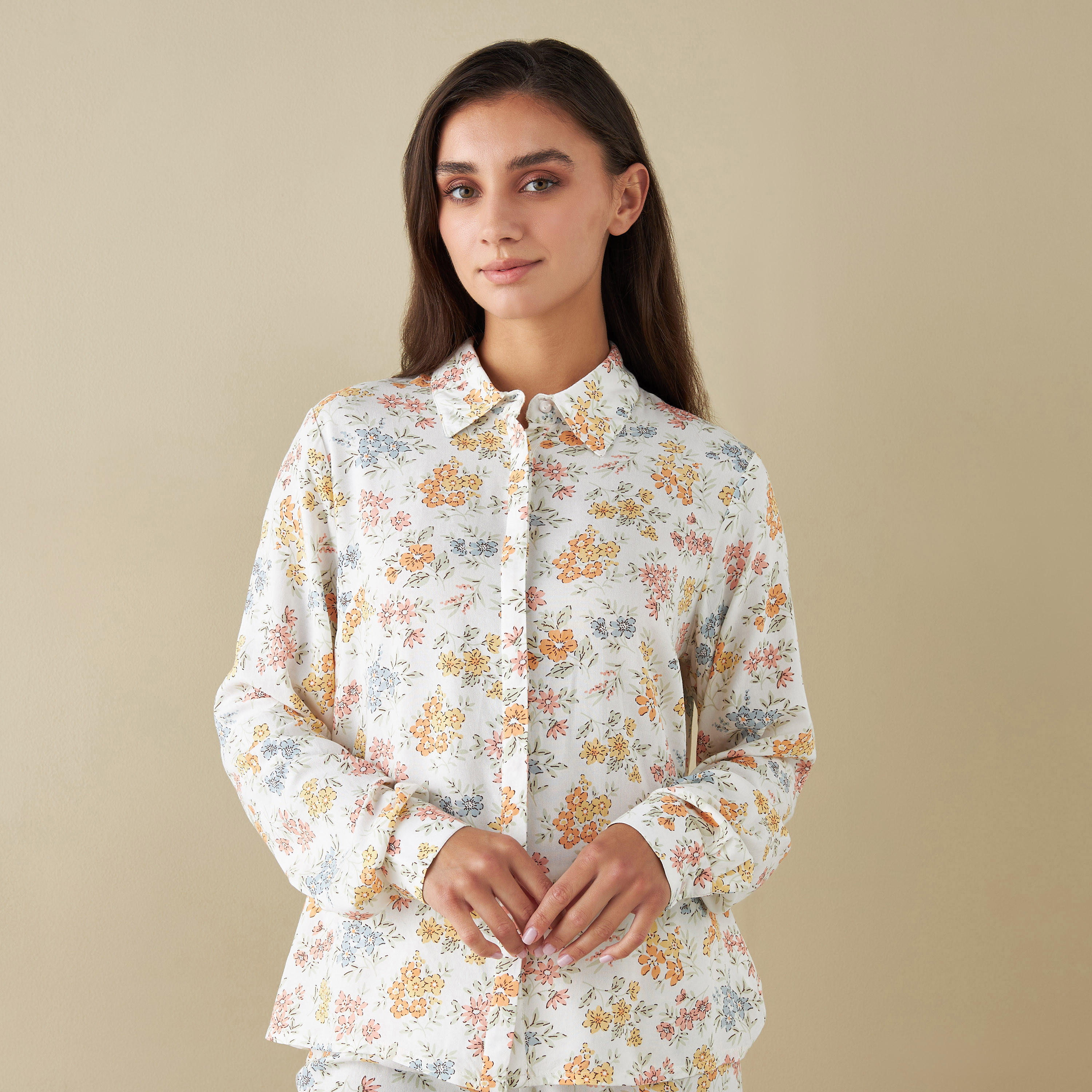 طقم بنطلون بيجاما وقميص بطبعات زهرية-women-clothing-nightwear-pyjamas-longsets-image-2
