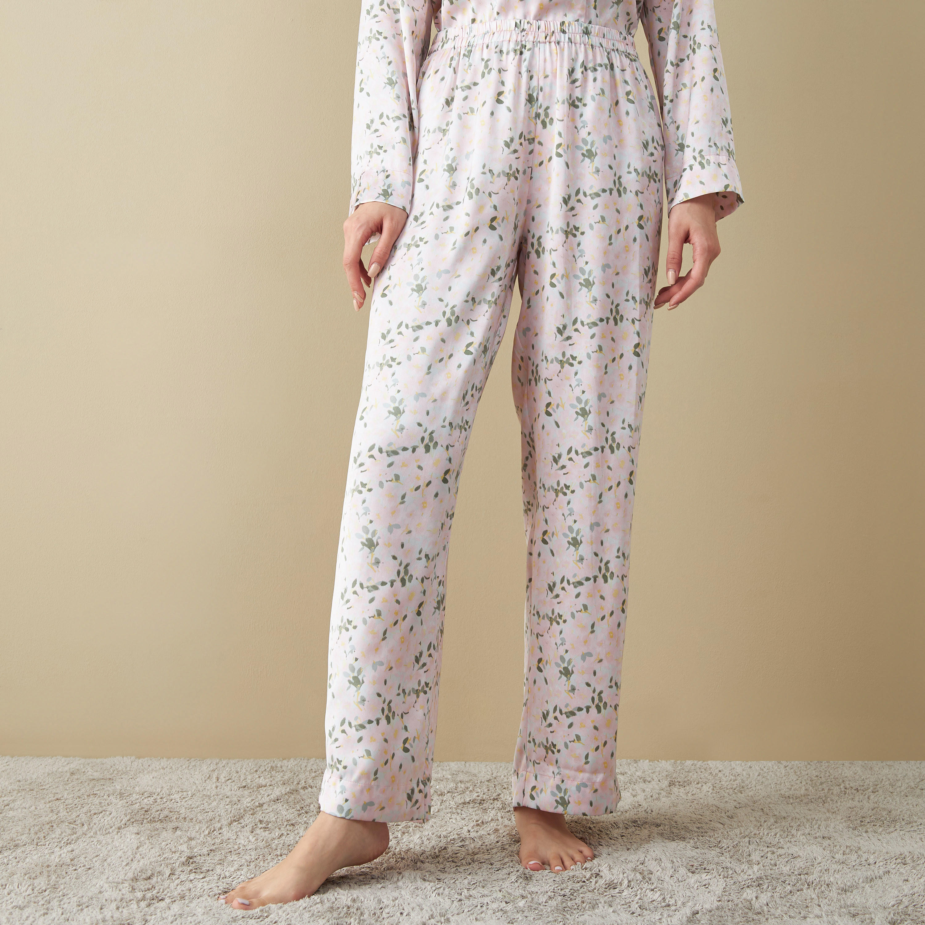 طقم بنطلون بيجاما وقميص بطبعات زهرية-women-clothing-nightwear-pyjamas-longsets-image-3