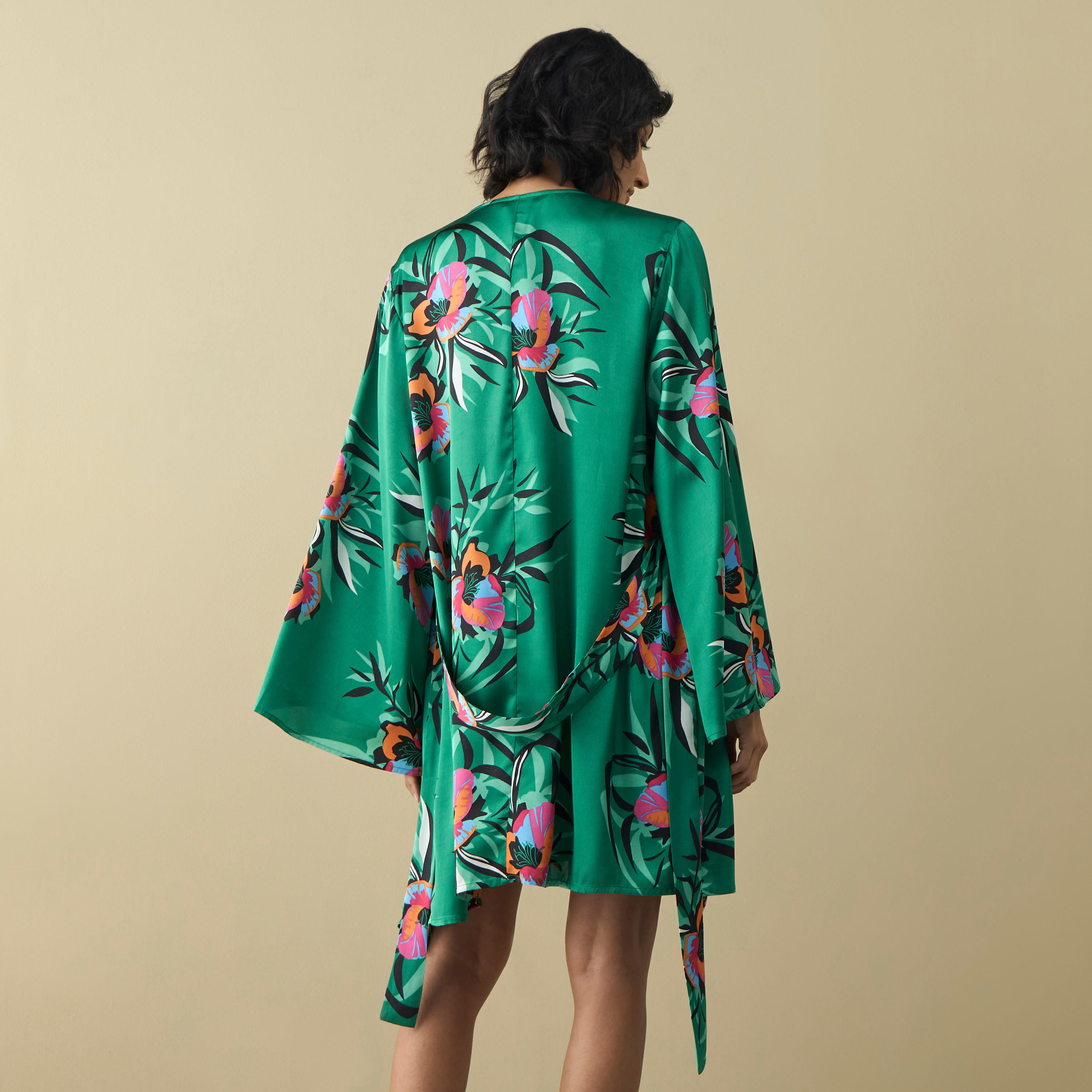 All-Over Floral Print Robe and Slip Dress Set-women-clothing-nightwear-pyjamas-longsets-image-4