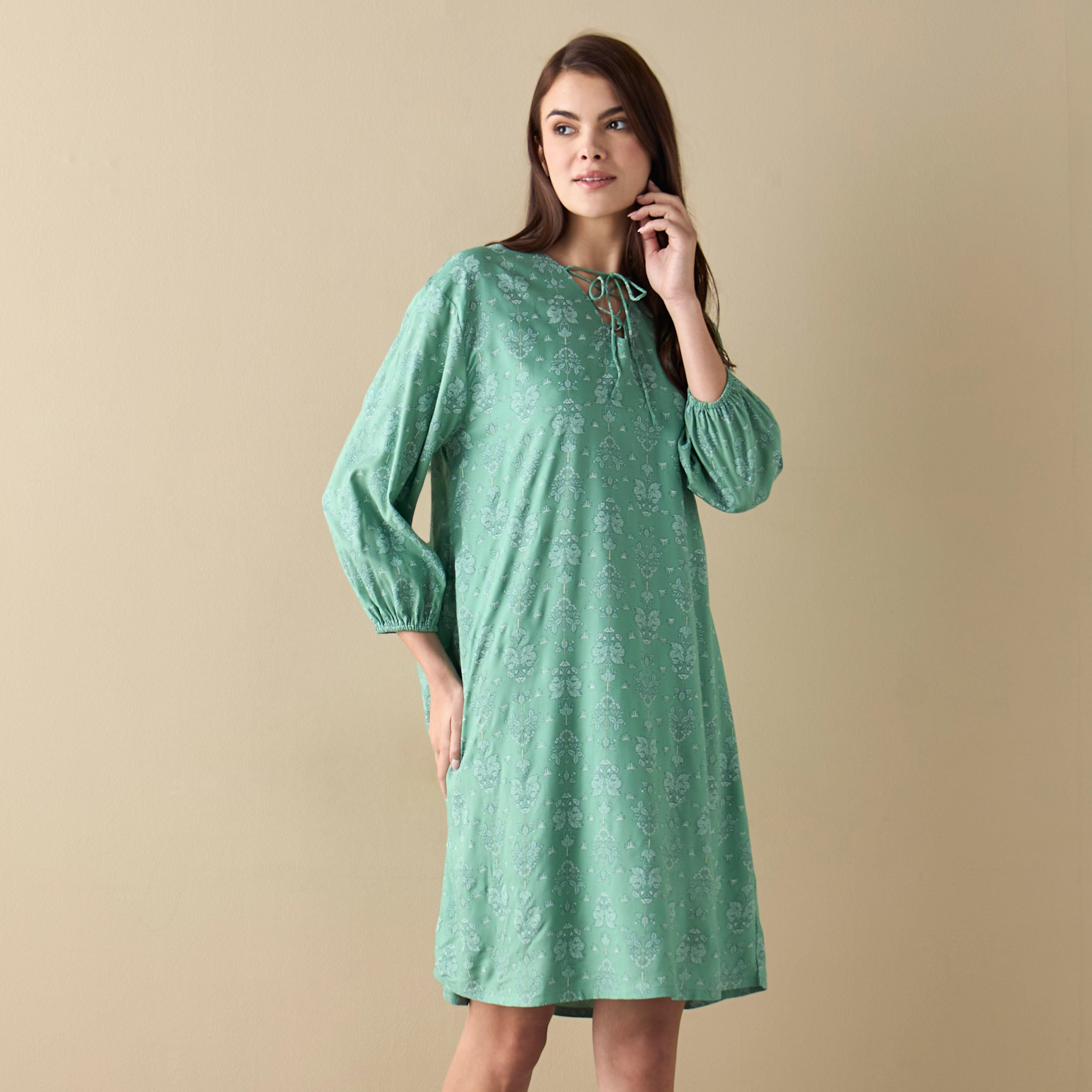 قميص نوم بطبعات زهرية وأربطة وأكمام 3/4-women-clothing-nightwear-nighties-image-1