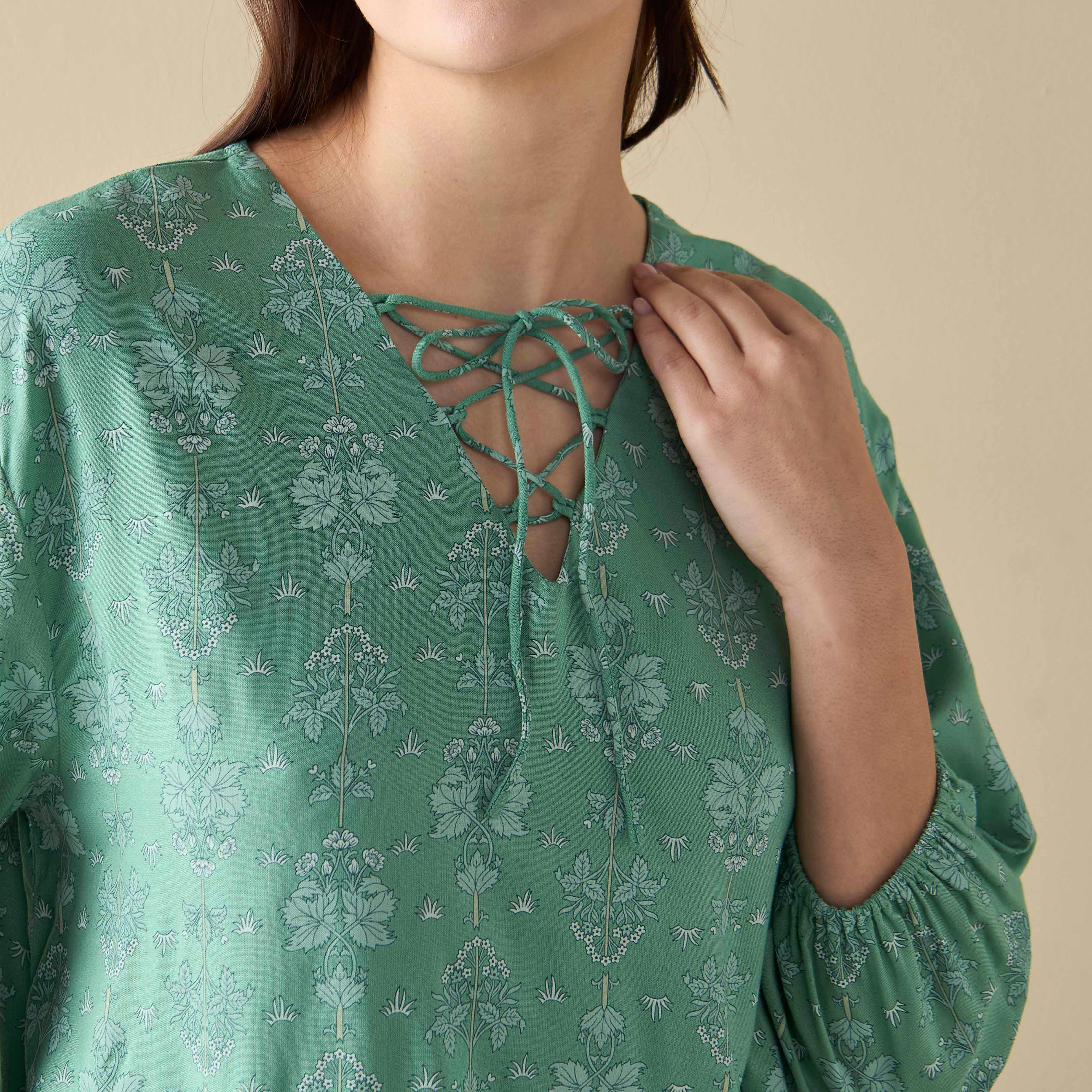 قميص نوم بطبعات زهرية وأربطة وأكمام 3/4-women-clothing-nightwear-nighties-image-4