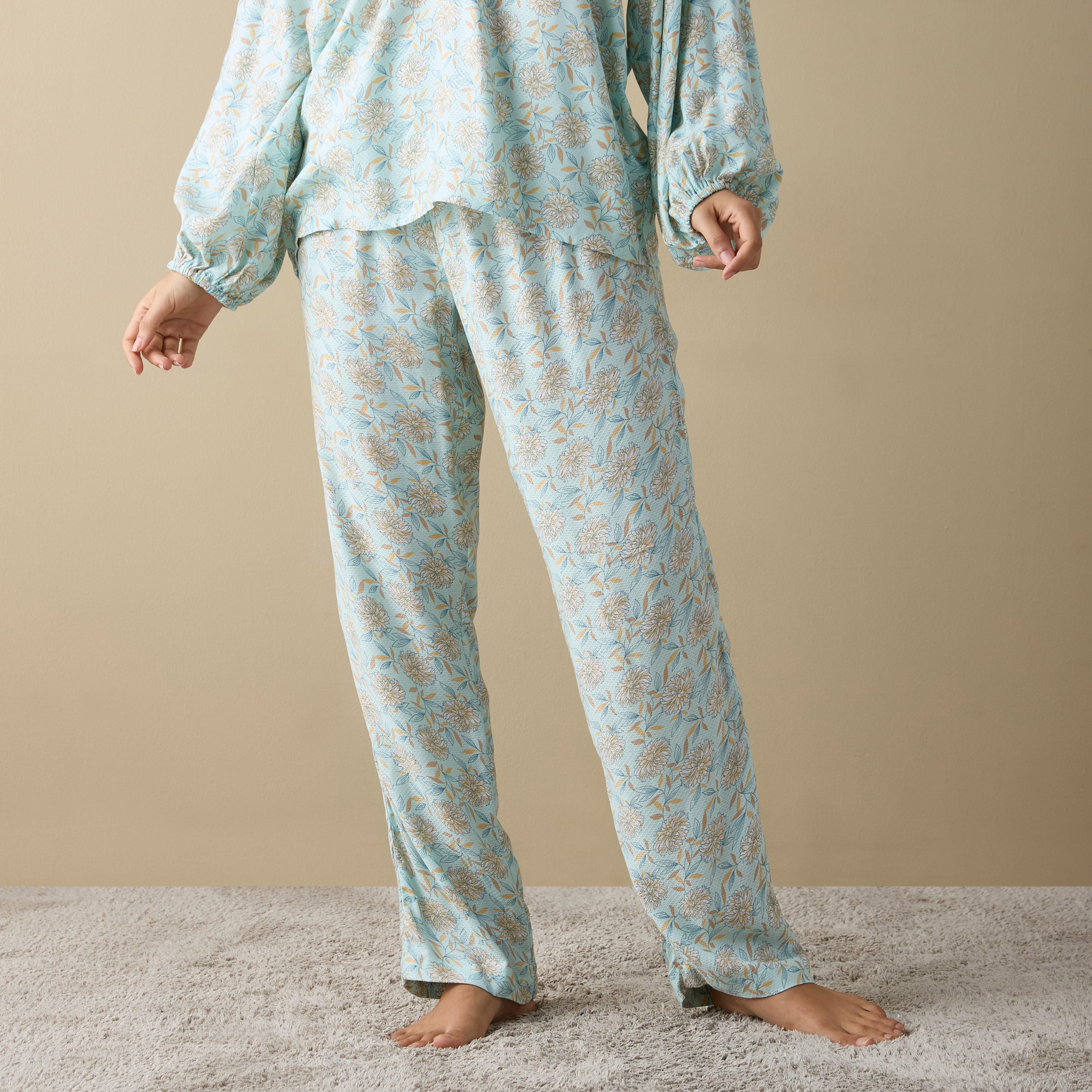 طقم بنطلون بيجاما وقميص بطبعات زهور-women-clothing-nightwear-pyjamas-longsets-image-4