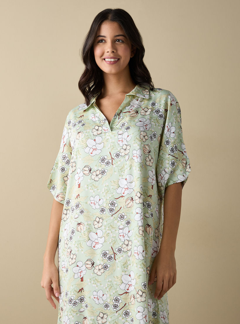 قميص نوم بياقة عادية وأكمام قصيرة وطبعات أزهار-women-clothing-nightwear-nighties-image-2